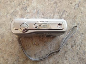 Nikon COOLPIX L10 Digital Cameras Silver New Body Only