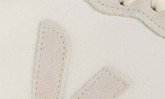 Veja GT Sneaker White Full Size Run New