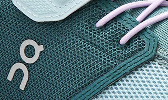 On Cloud Play 2 Sneaker Pink New