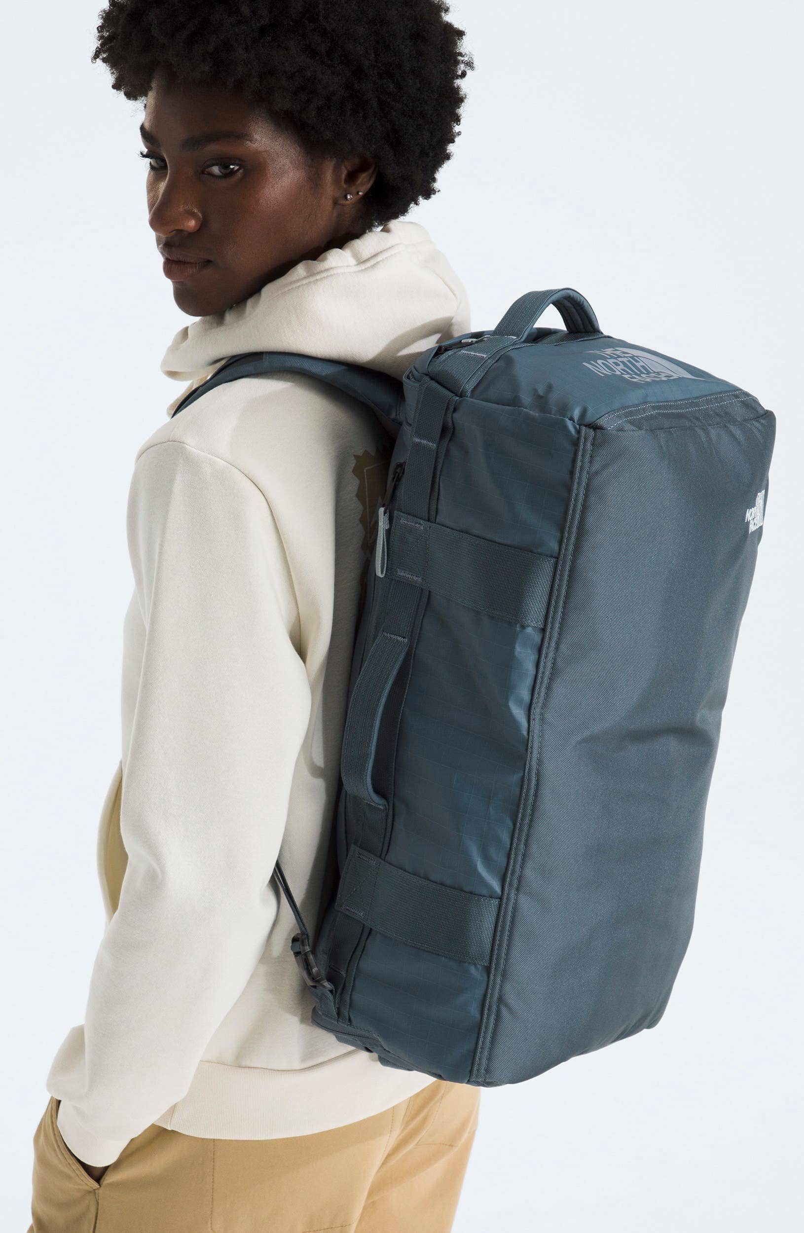The North Face Base Camp Voyager Duffel Women's bags Grey Unspecified 32L New