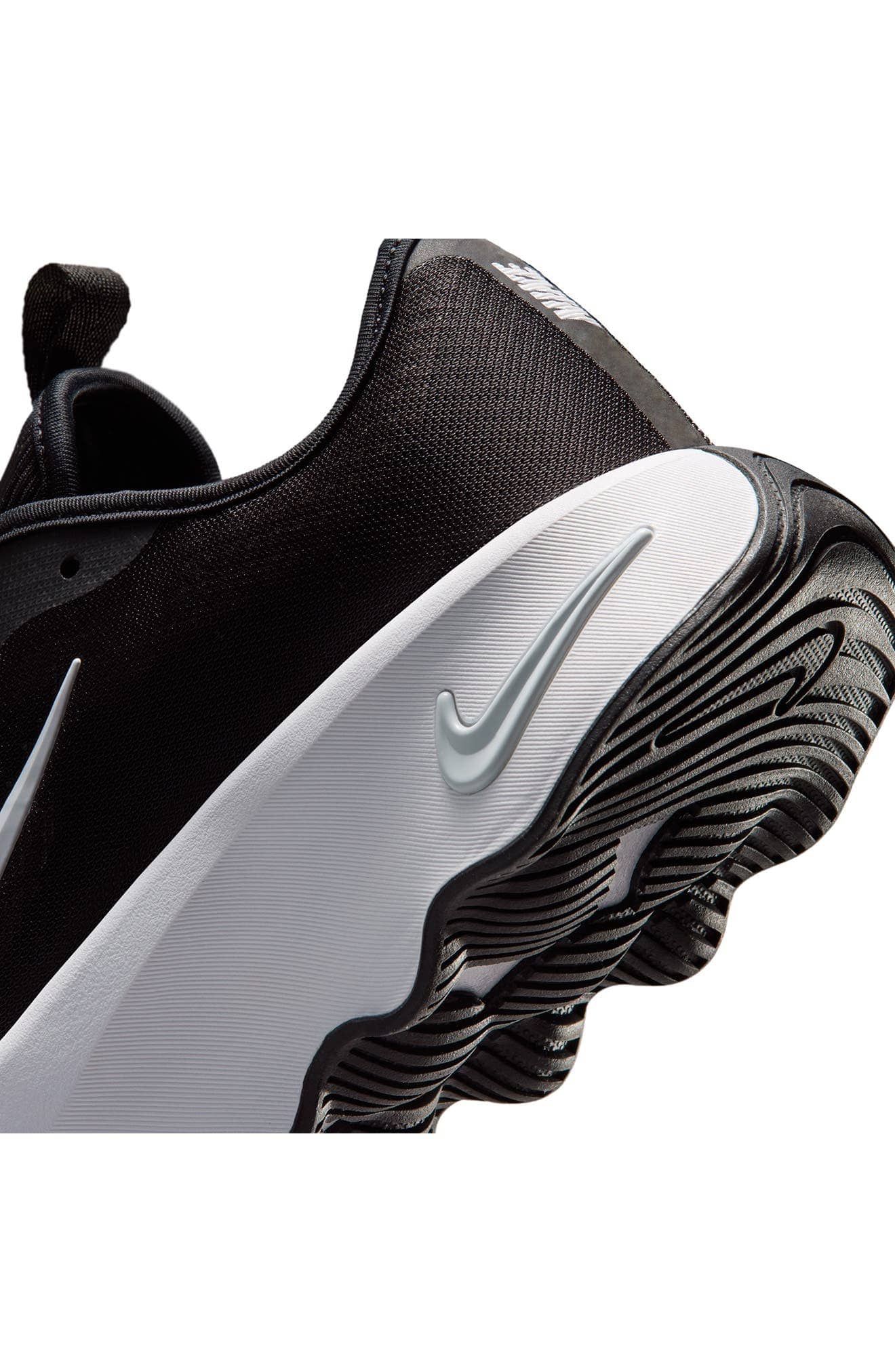 Nike Motiva 2 Sneaker Green 7.5 New