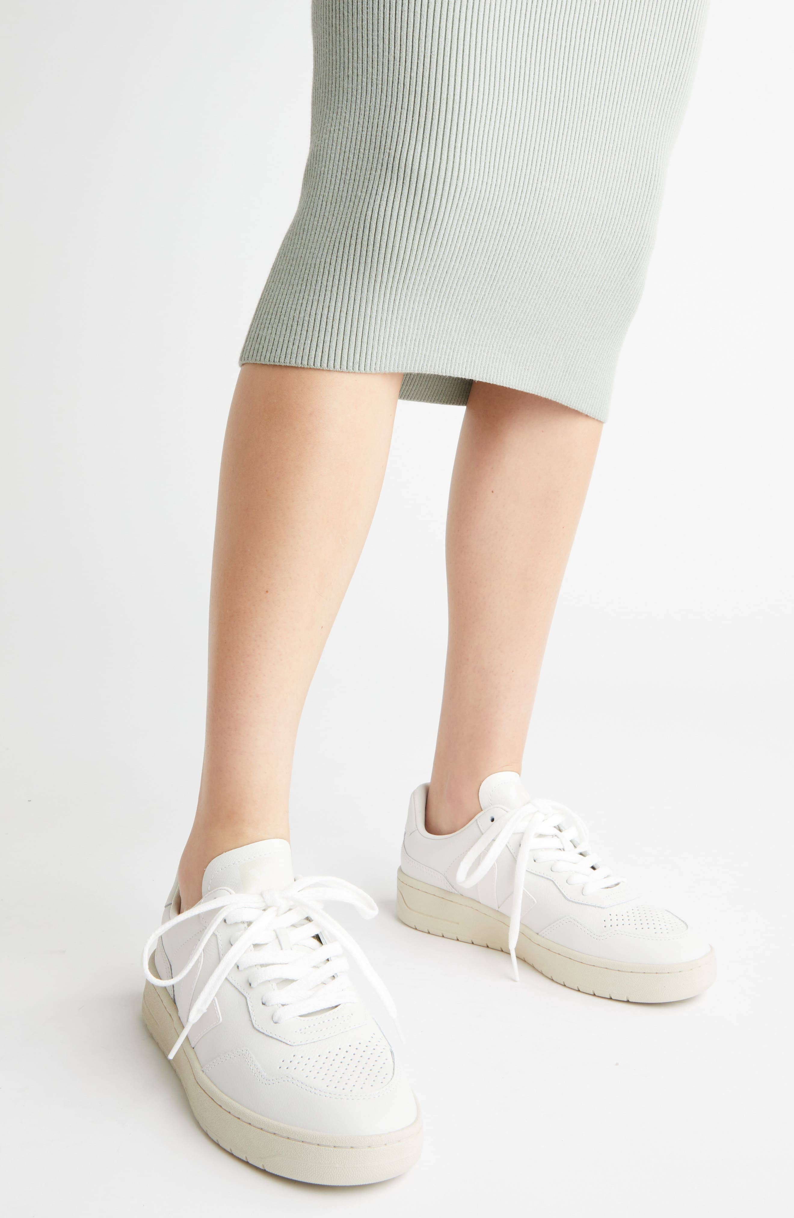 Veja V-90 Leather Sneaker Mix Full Size Run New