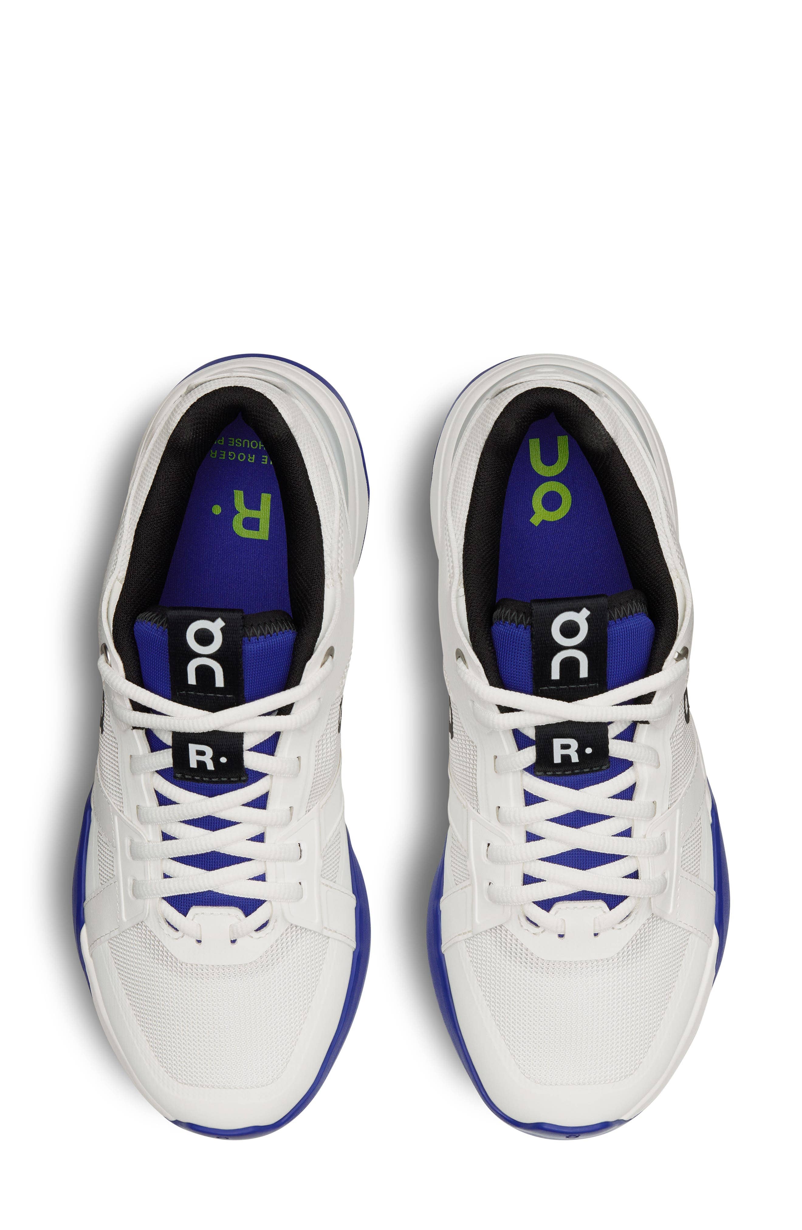 On THE ROGER Clubhouse Pro Sneaker Black Full Size Run New