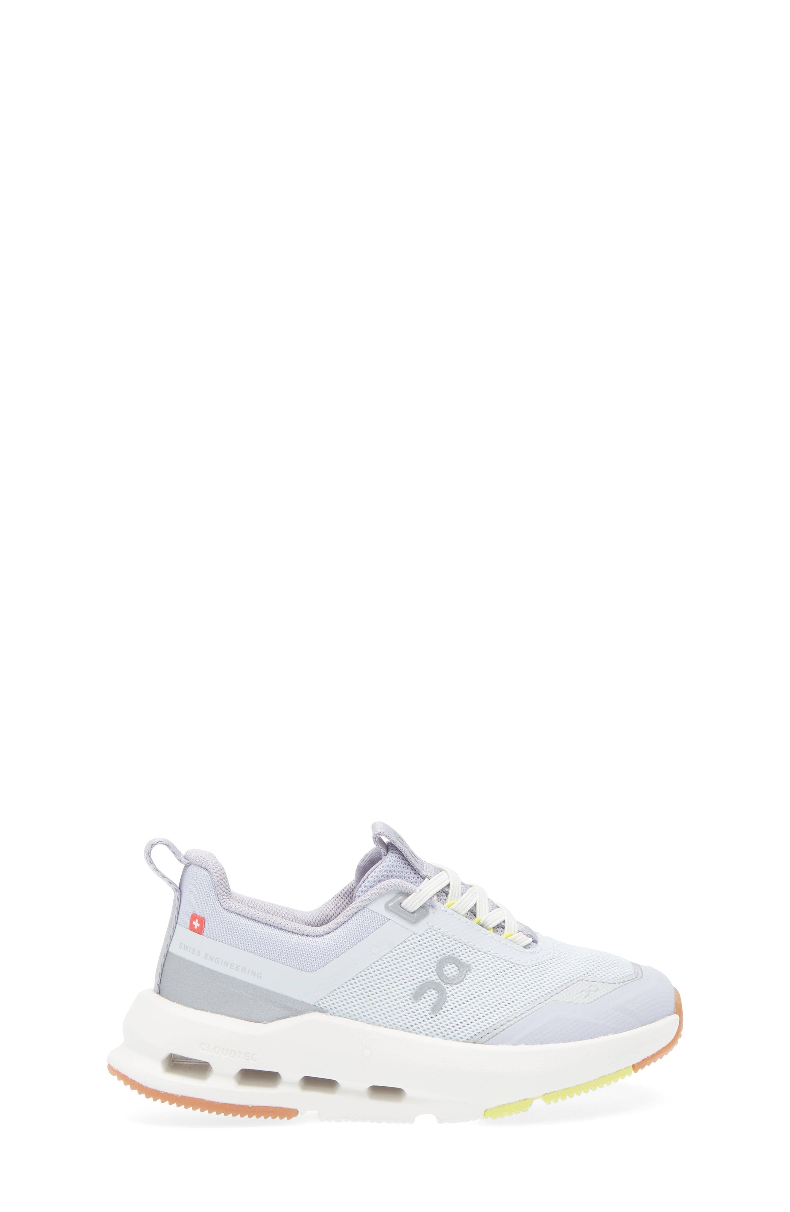 On Cloudnova Sneaker Beige Full Size Run New