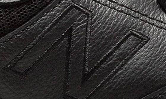 New Balance 928v3 Sneaker Black Full Size Run