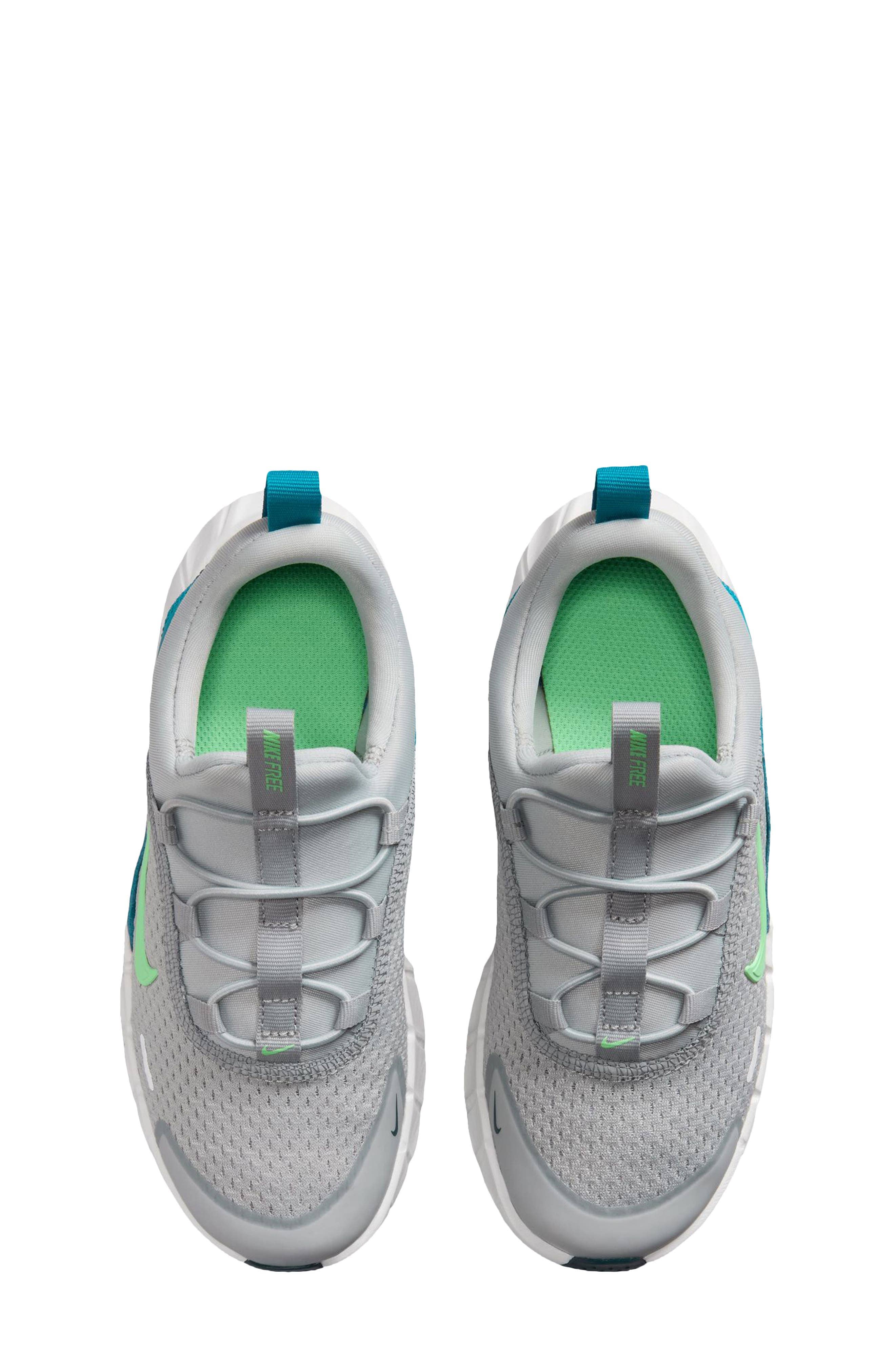 Nike Free Ride Sneaker White Full Size Run New