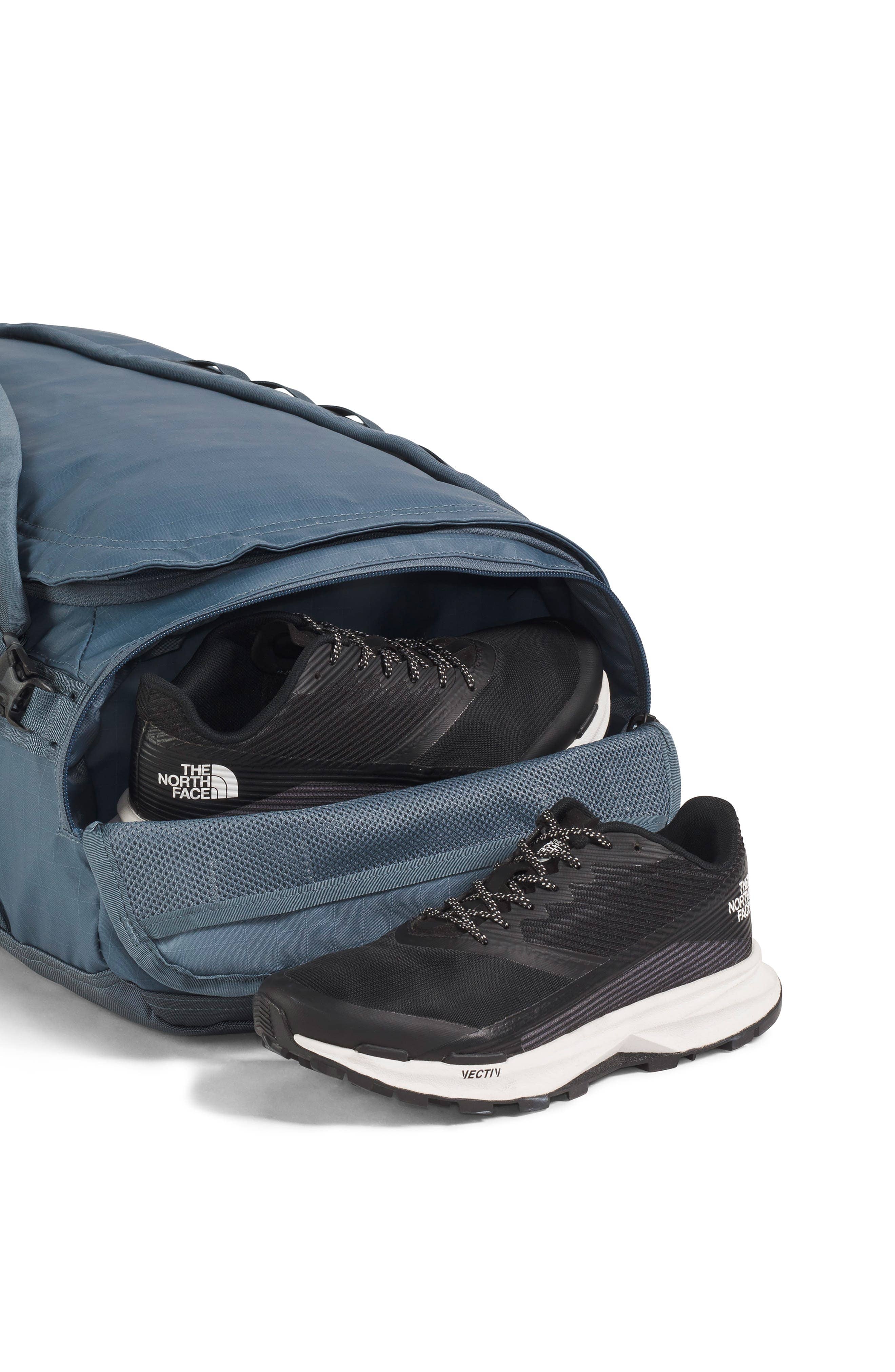 The North Face Base Camp Voyager Duffel Women's bags Grey Unspecified 32L New