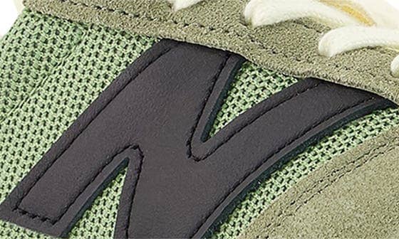 New Balance Gender Neutral 471 Sneaker Brown Full Size Run