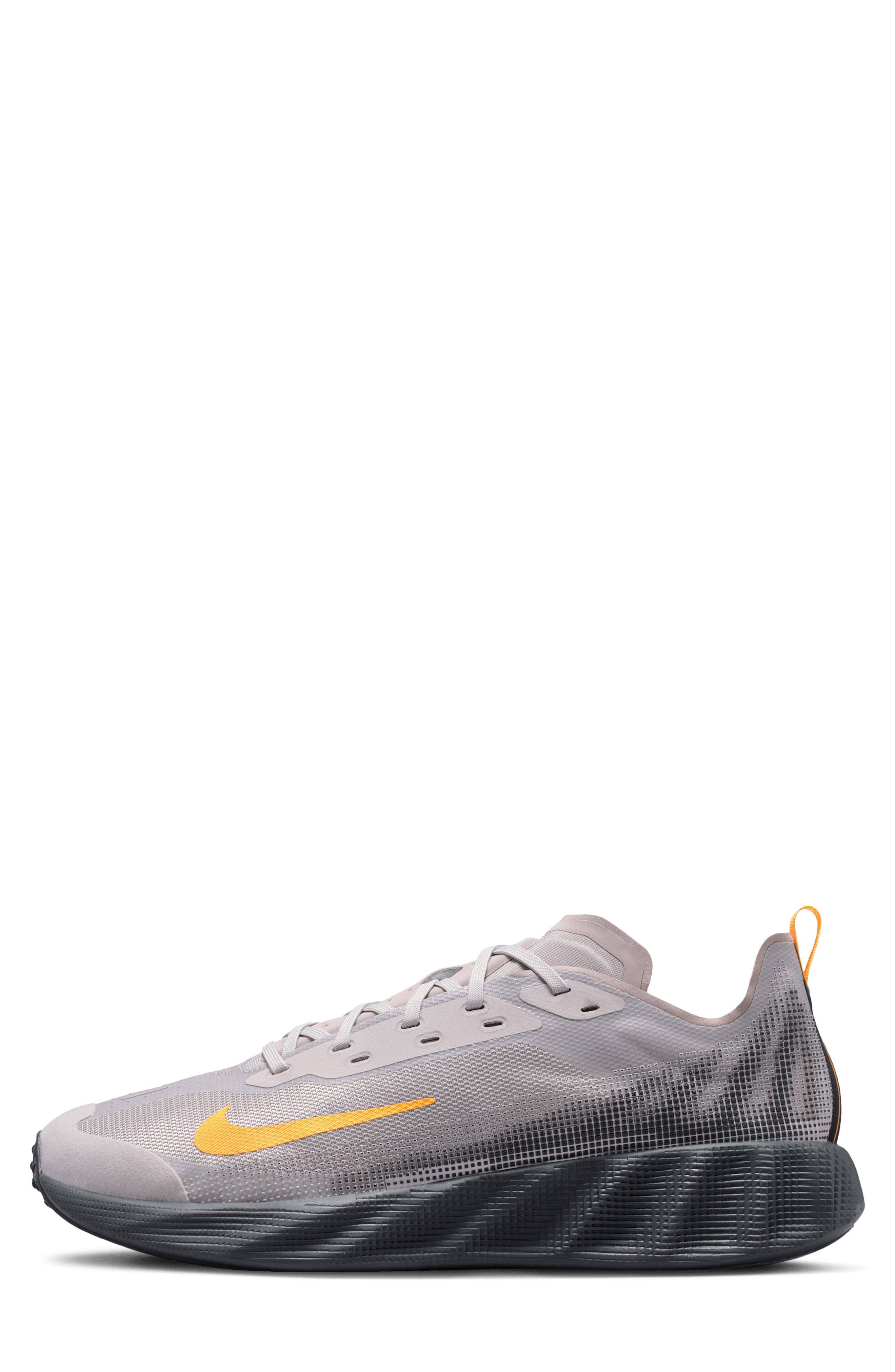 Nike Ava X Sneaker Orange 3 New