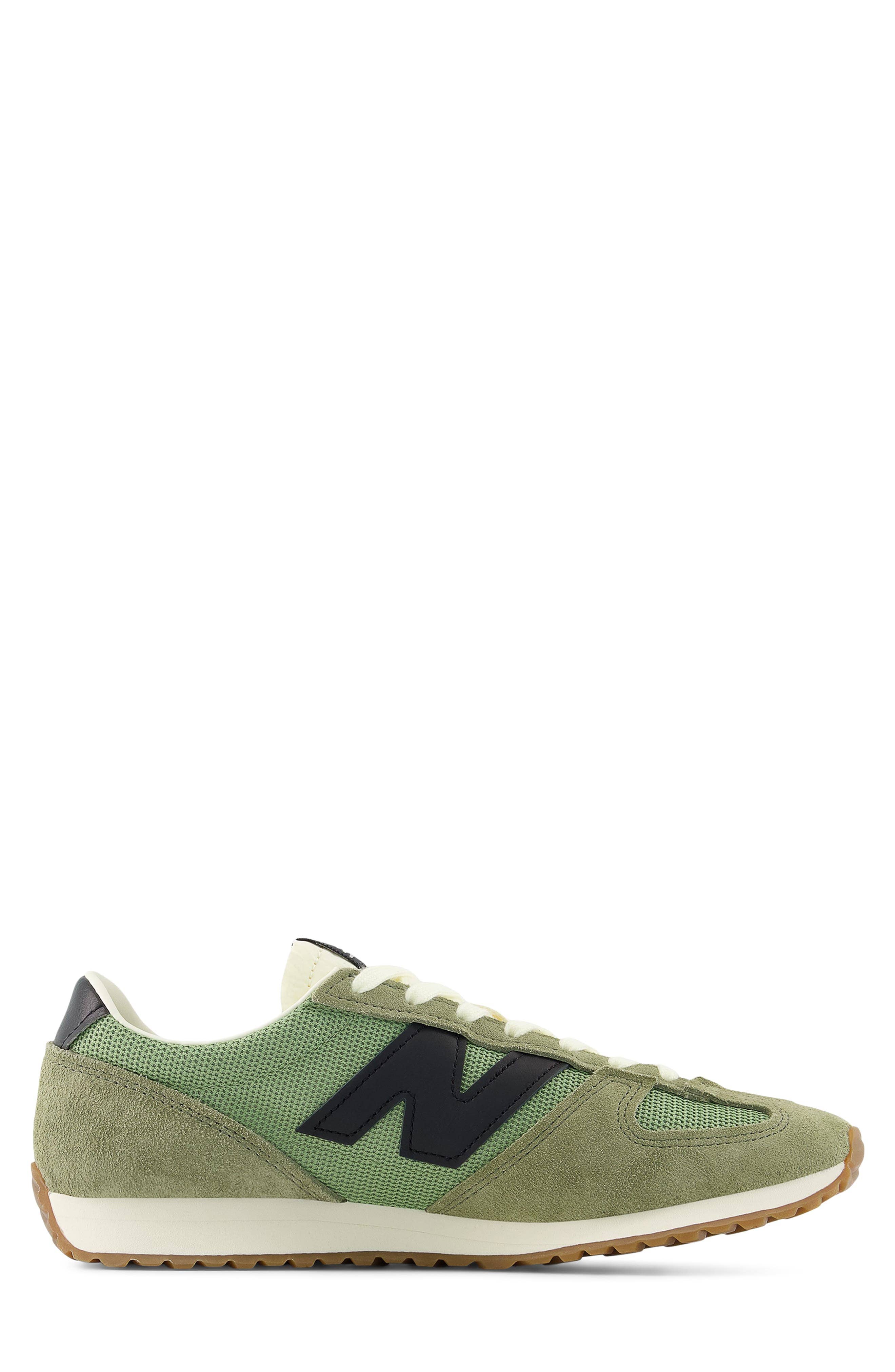 New Balance Gender Neutral 471 Sneaker Brown Full Size Run