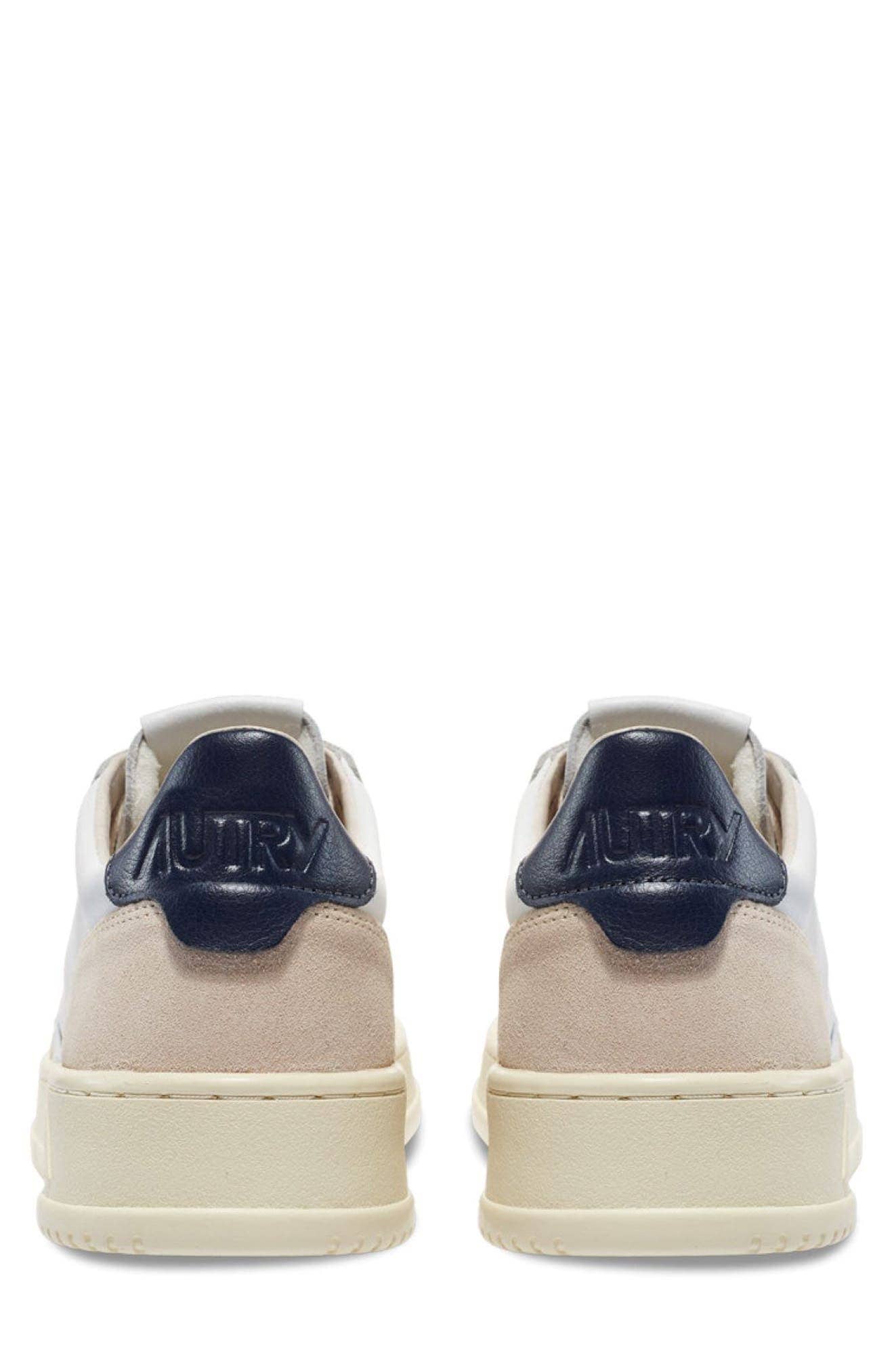 Autry Medalist Low Sneaker White Full Size Run New