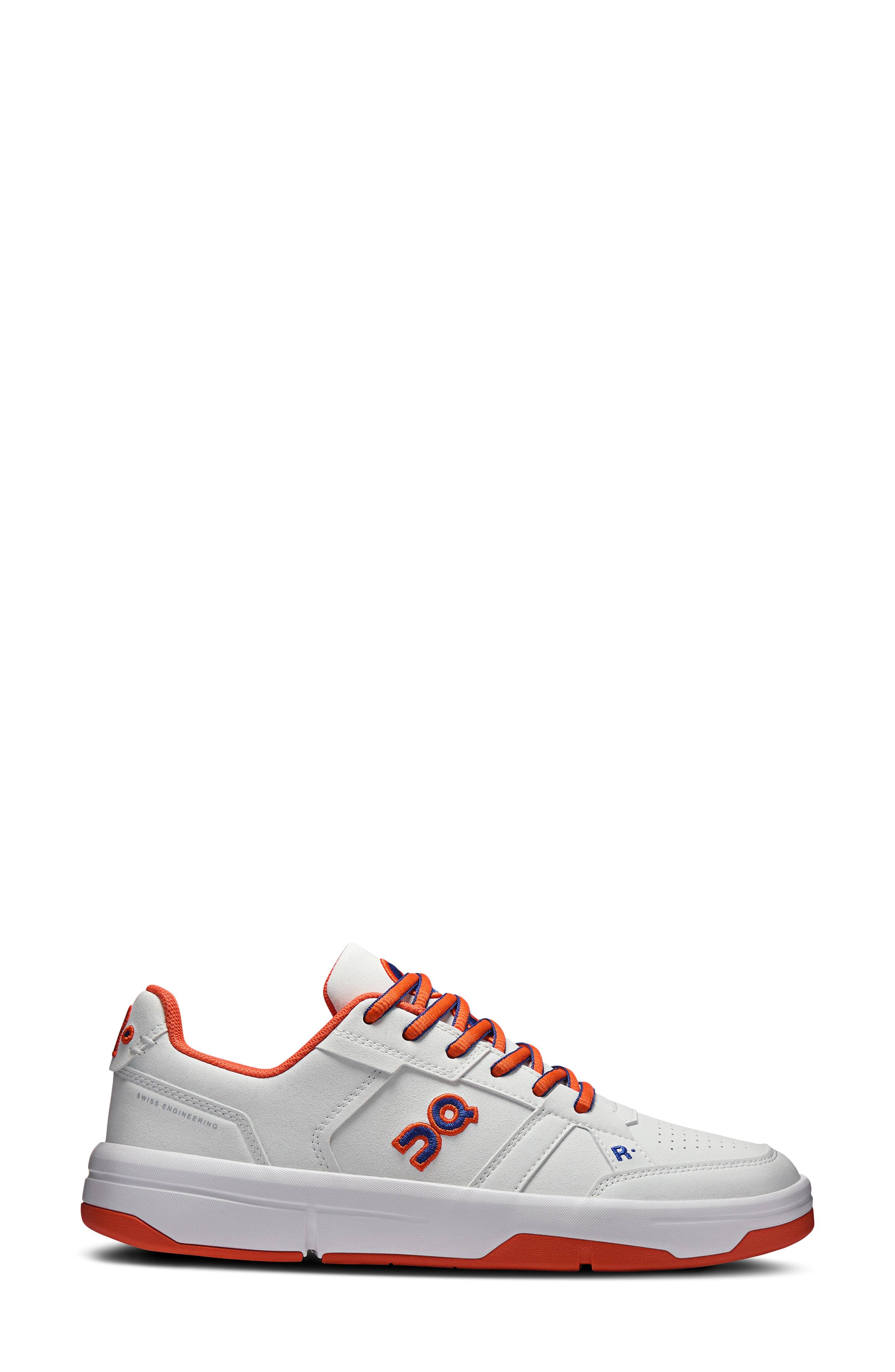 On THE ROGER Clubhouse Sneaker White Full Size Run New