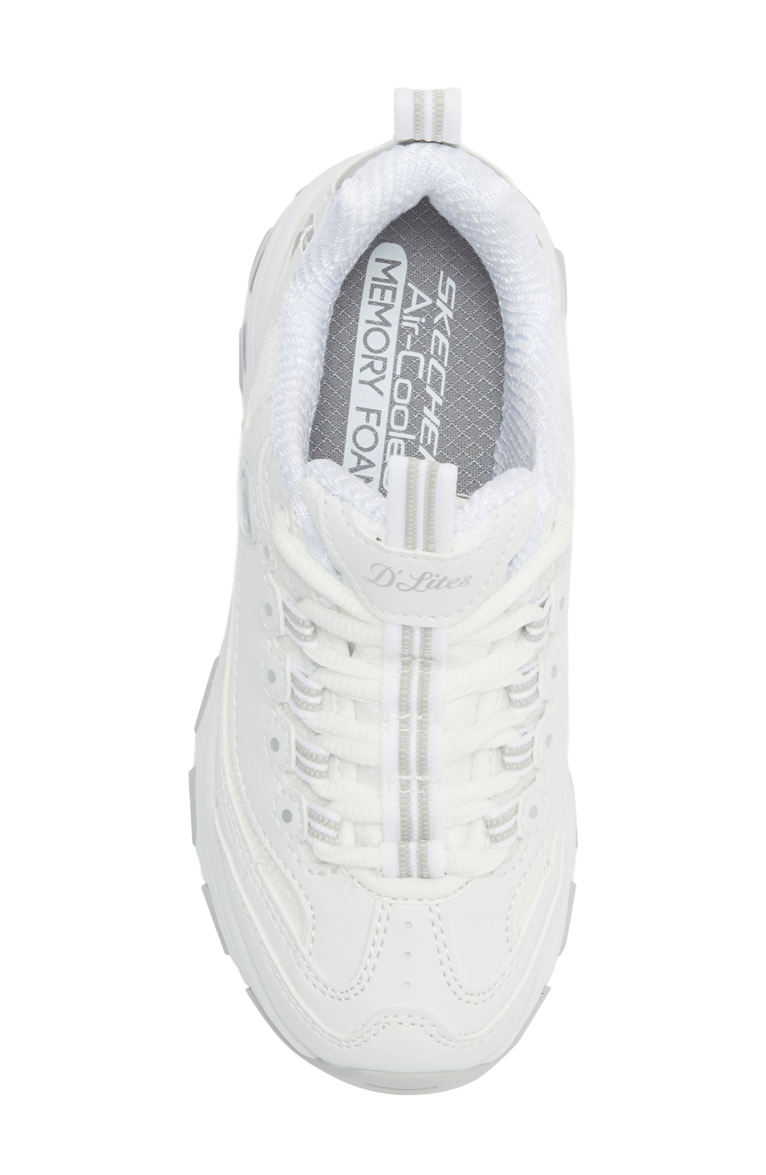 Skechers D'Lites Sneaker Black Full Size Run New