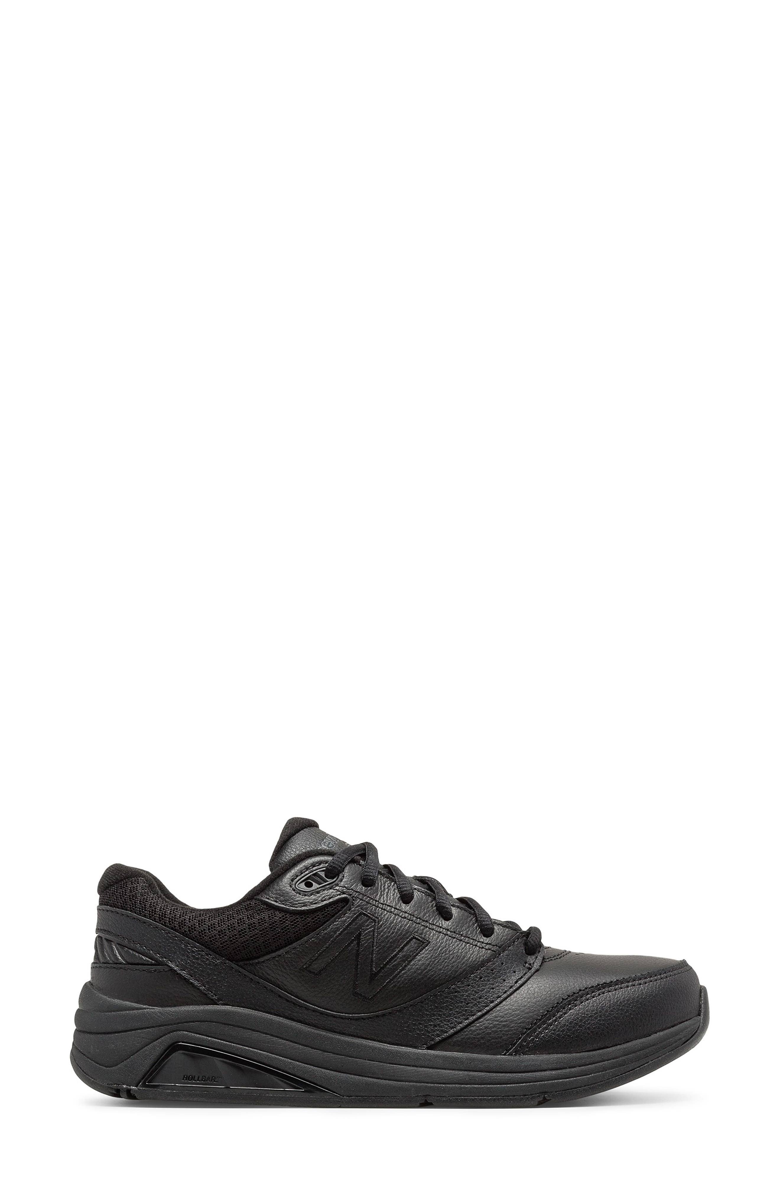New Balance 928v3 Sneaker Black Full Size Run