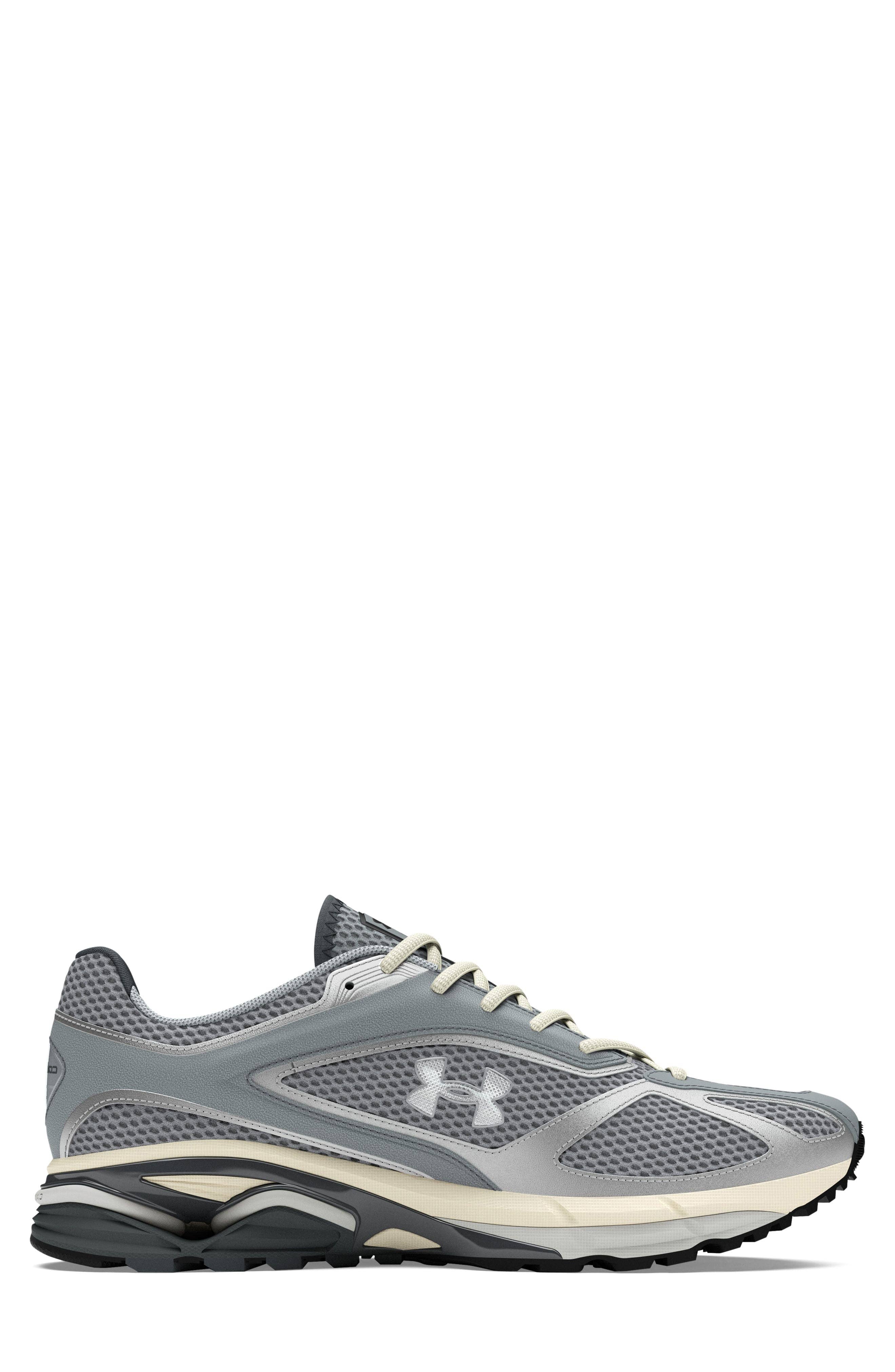 Under Armour UA Apparition Sneaker White Full Size Run New