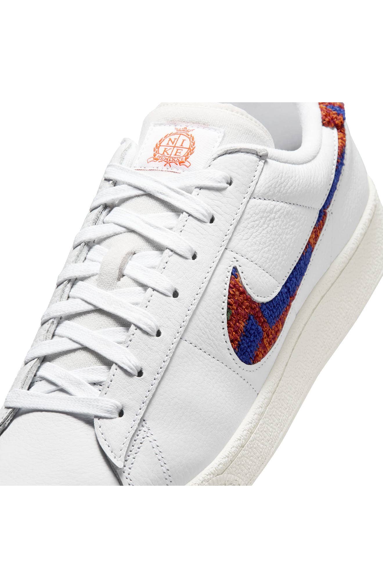 Nike Tennis Classic CS Premium Sneaker White Full Size Run New