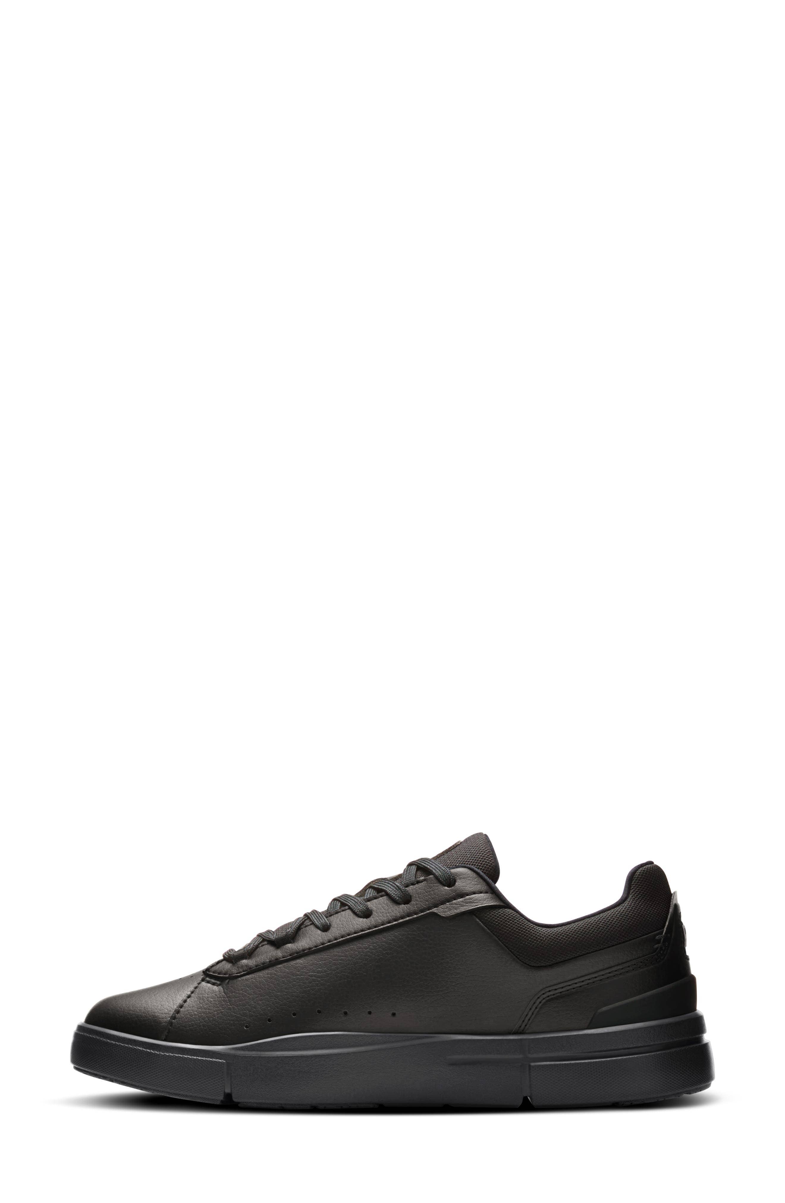 On THE ROGER Advantage Sneaker Black 1 New