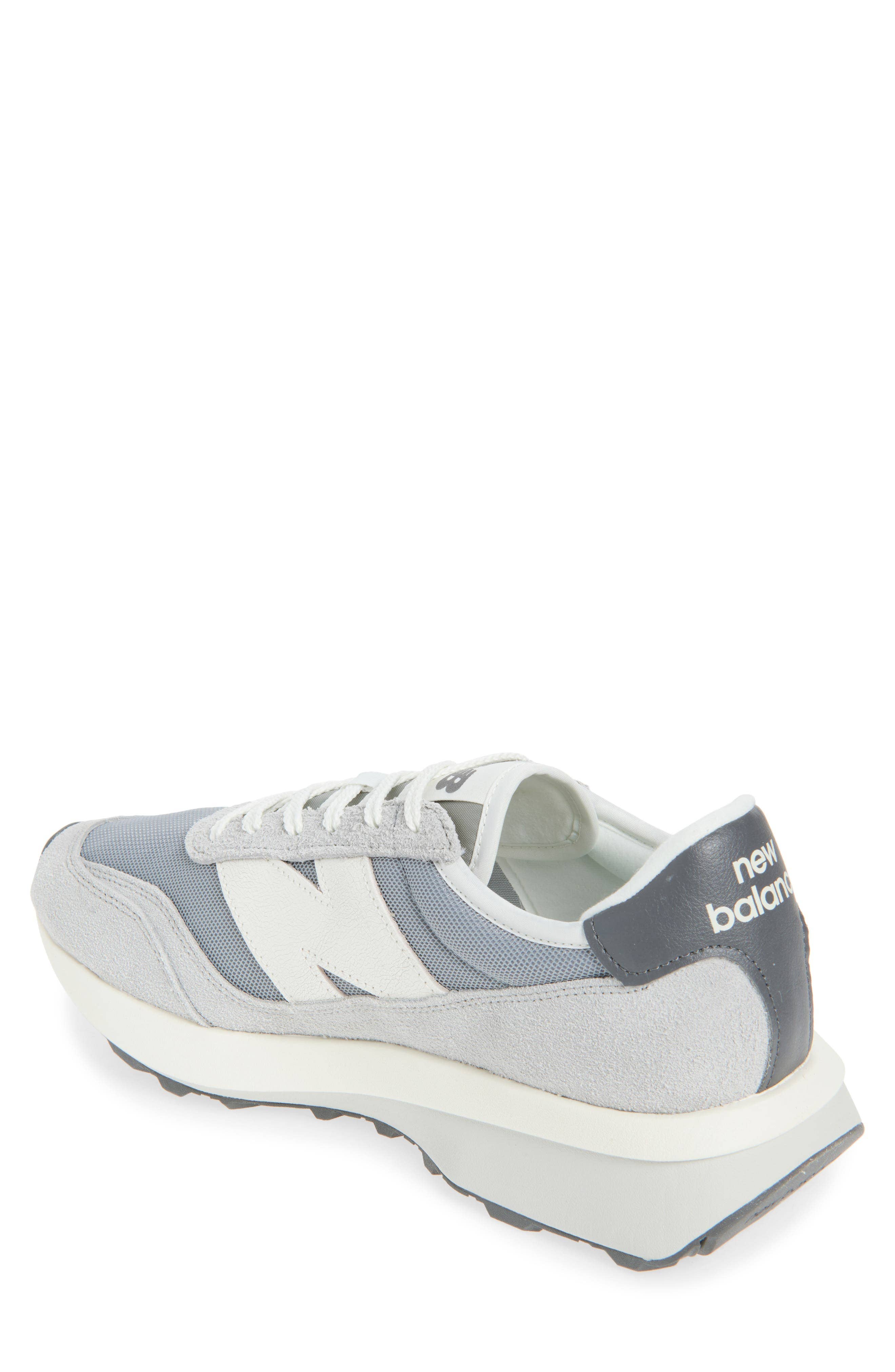 New Balance 370 Sneaker Blue Full Size Run