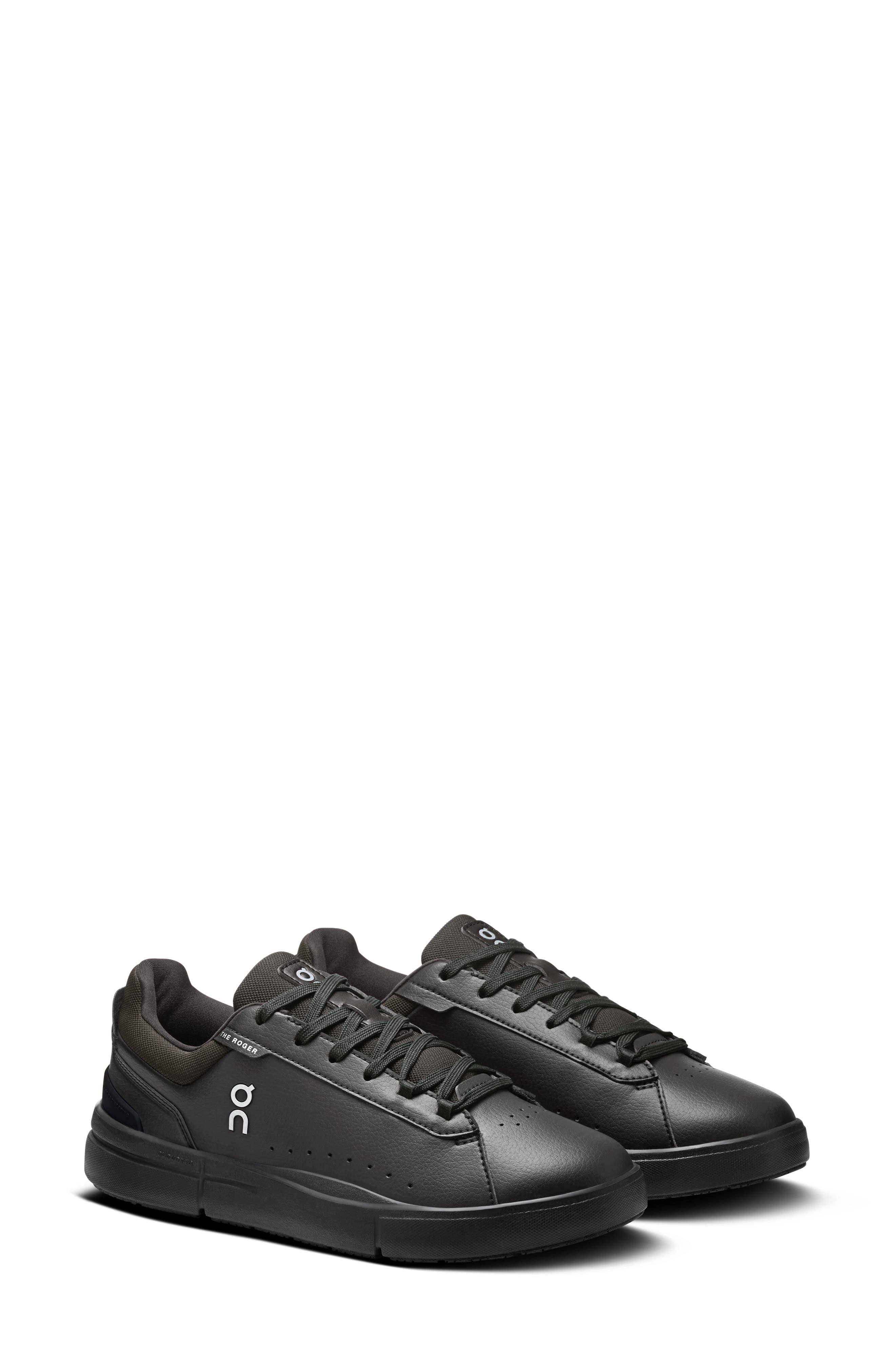 On THE ROGER Advantage Sneaker Black 1 New