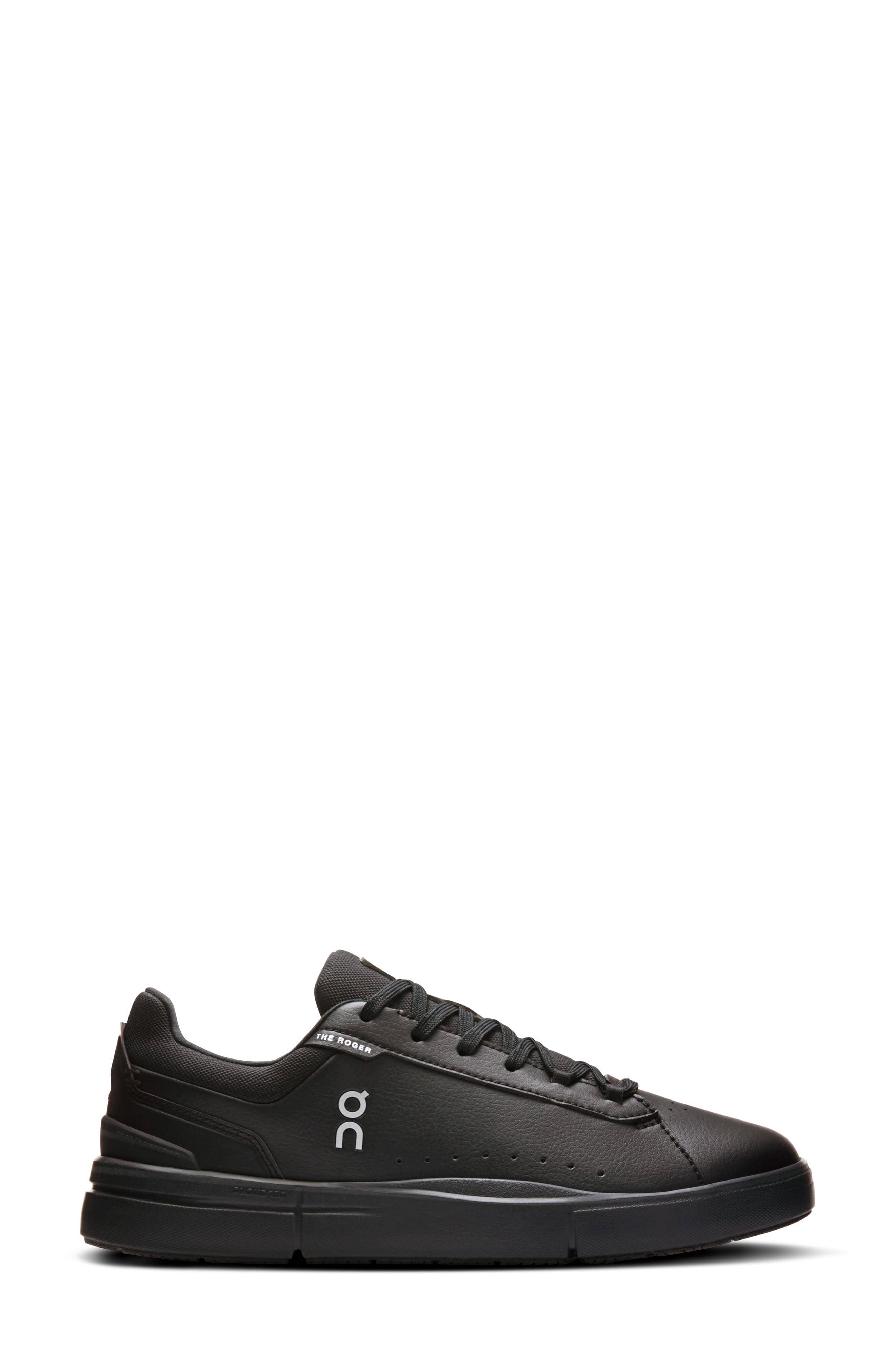 On THE ROGER Advantage Sneaker Black 1 New