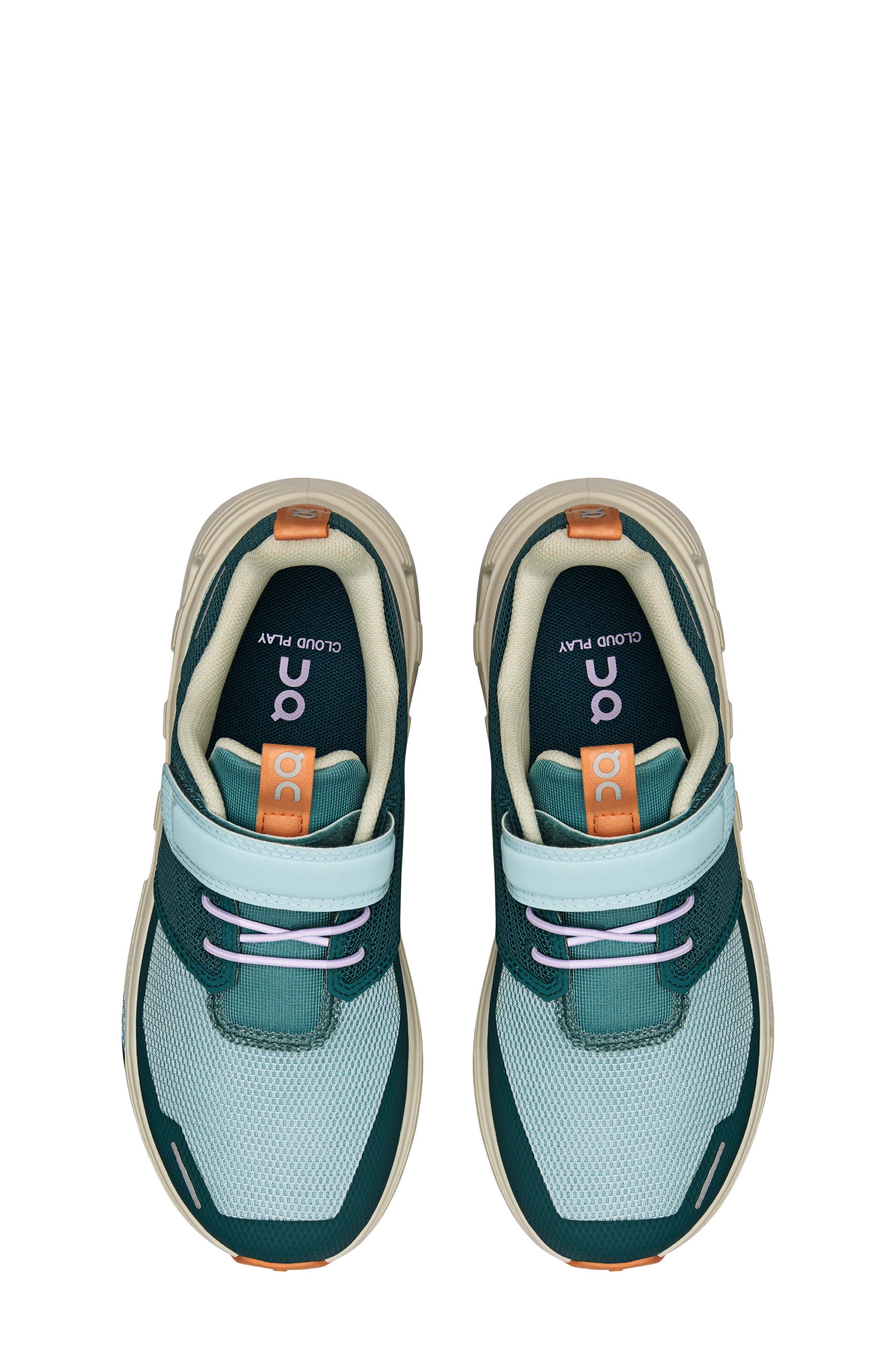 On Cloud Play 2 Sneaker Pink New