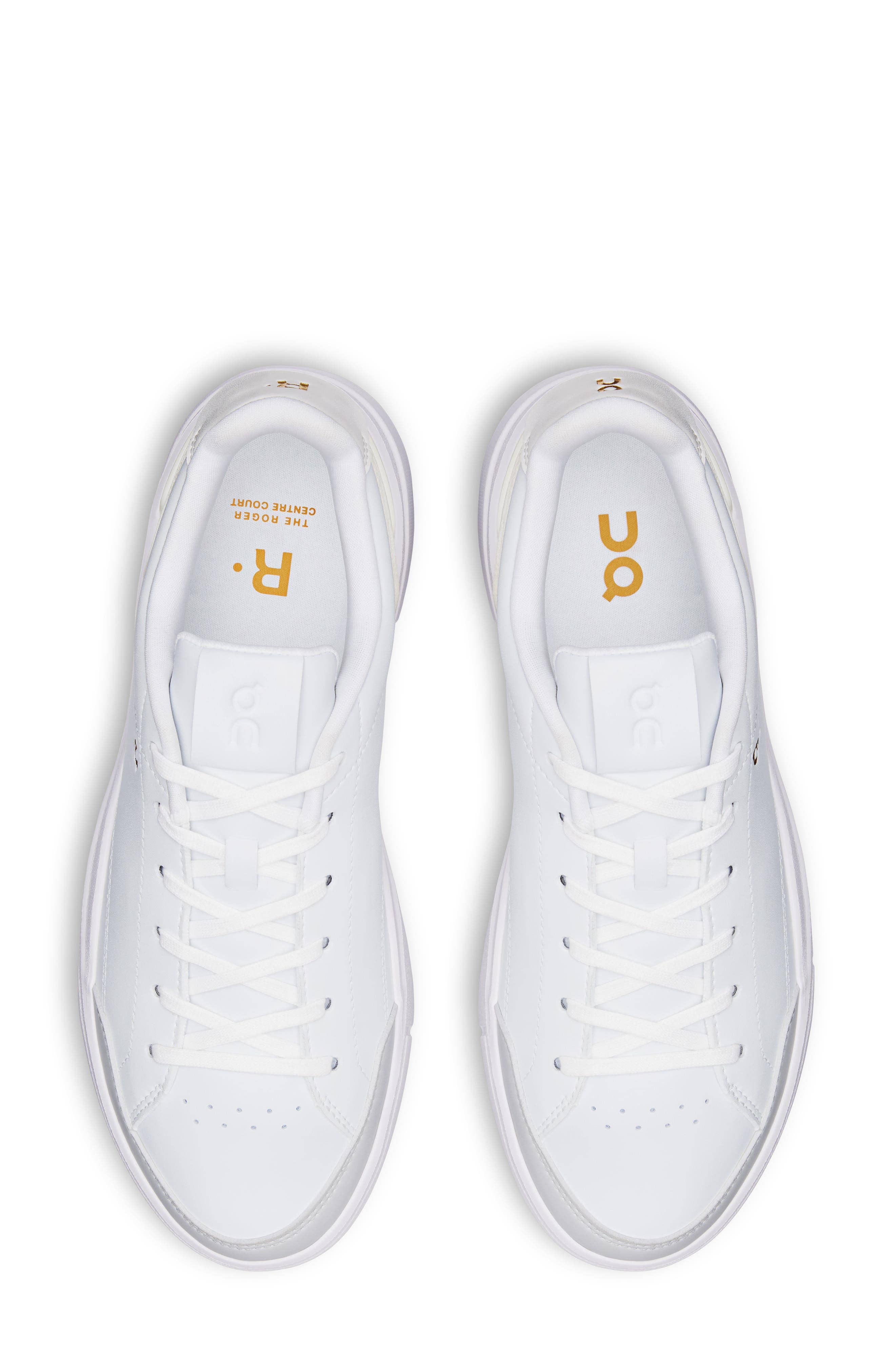 On THE ROGER Centre Court Sneaker White Full Size Run New