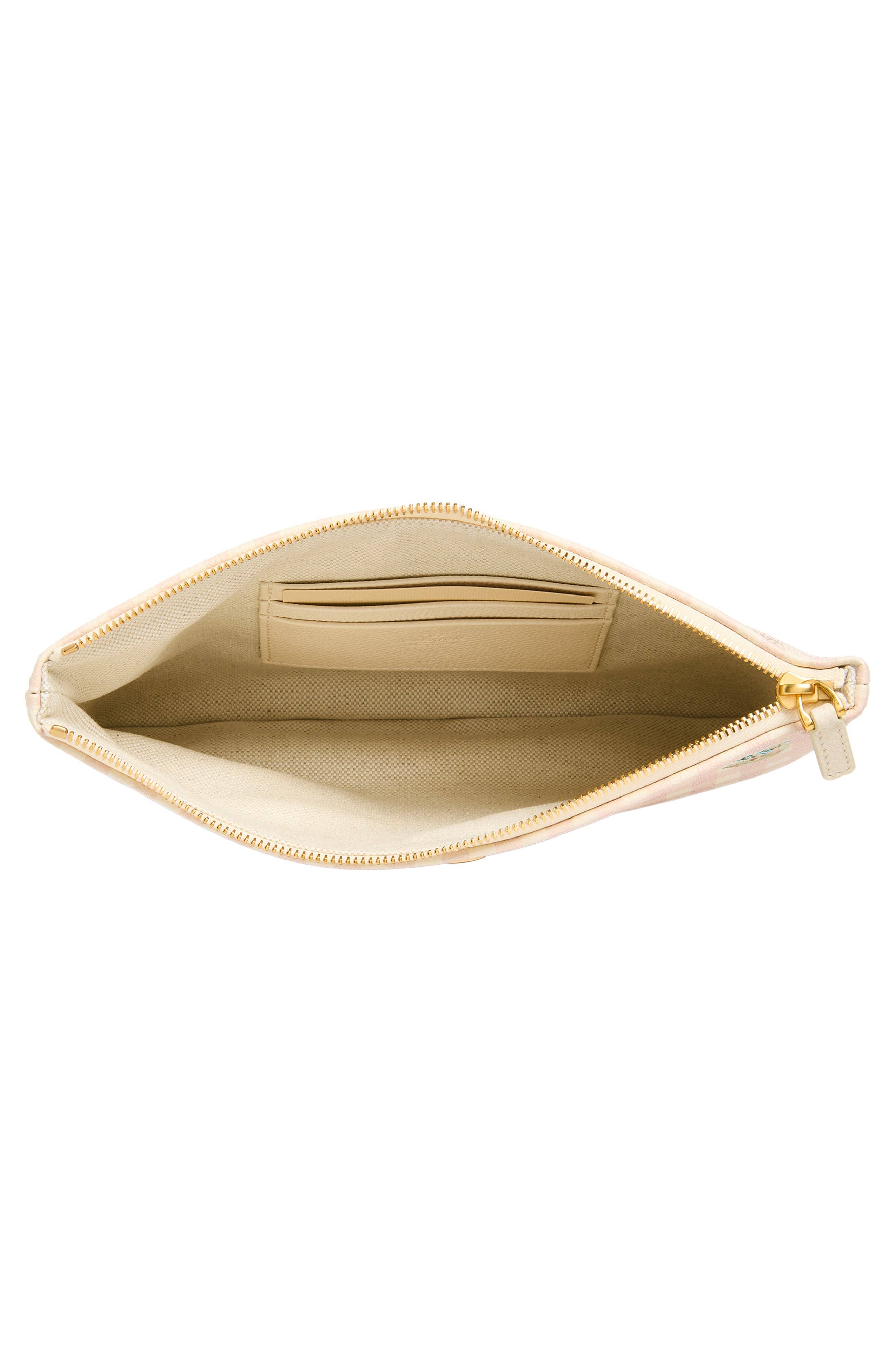 Valentino Garavani VLogo Signature Clutch Women's bags Ivory Calfskin New