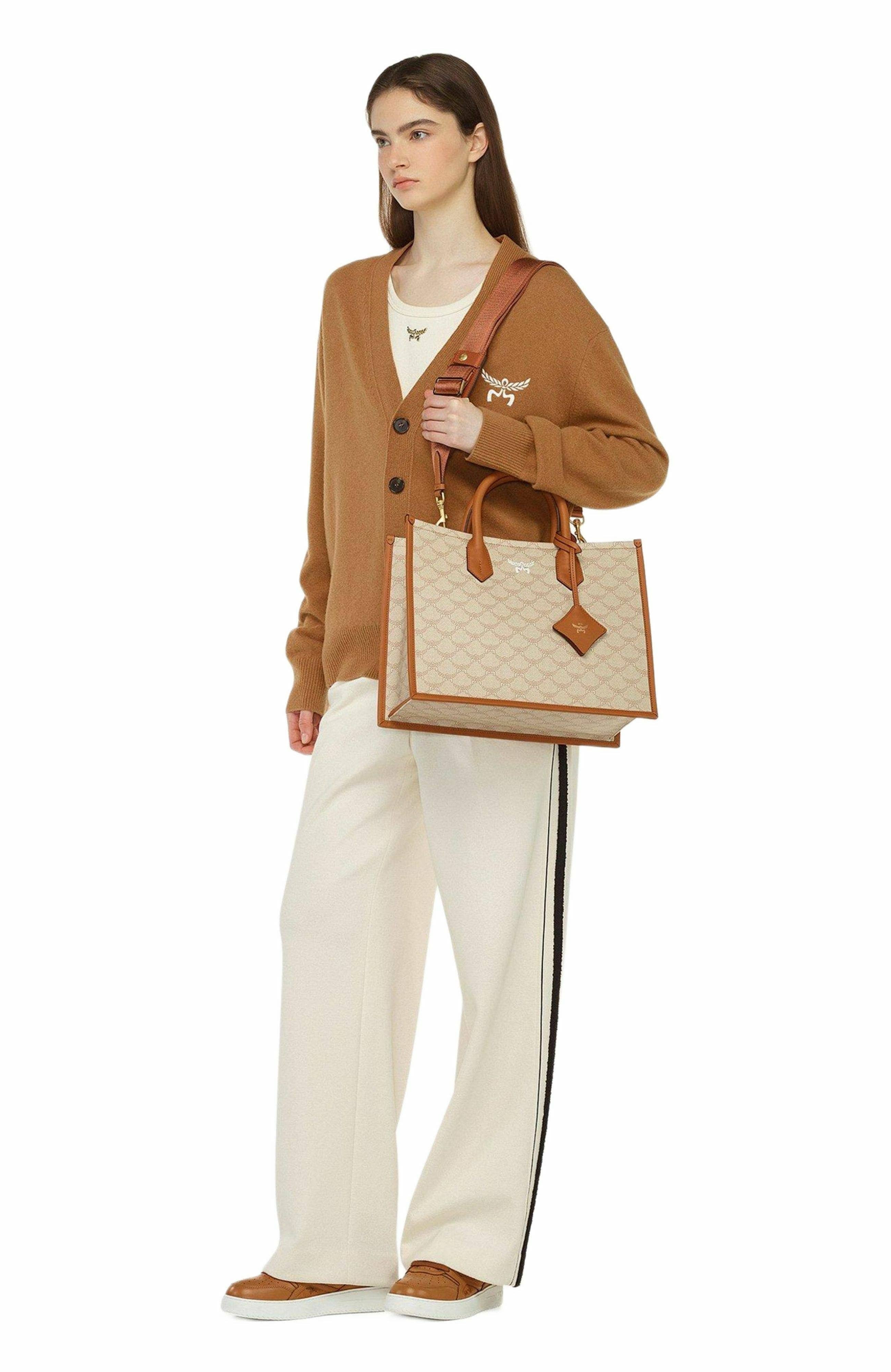 MCM Himmel Tote Women's bags Unspecified Lauretos New