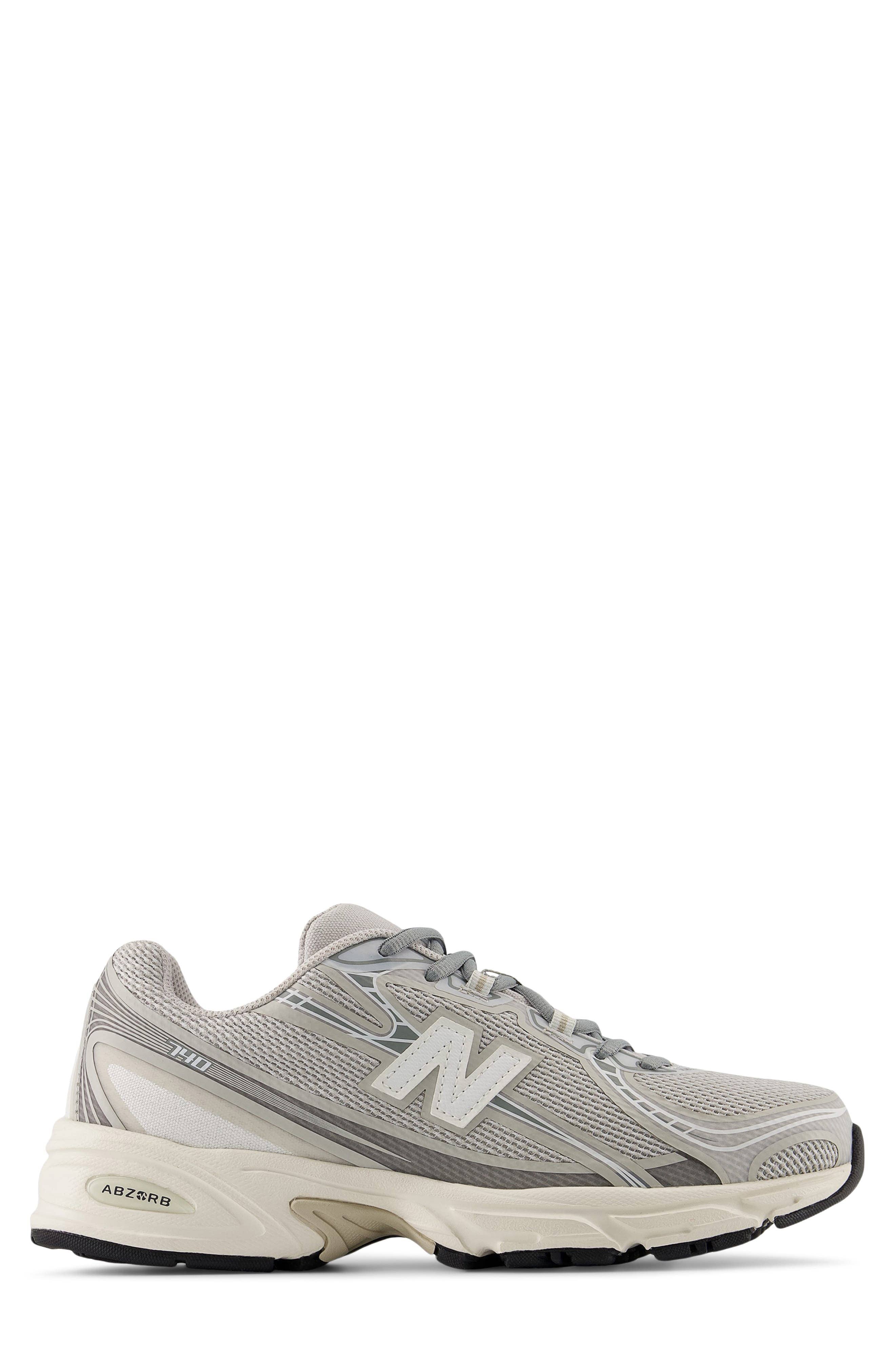New Balance 740 Sneaker Silver Full Size Run