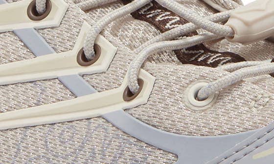 Hoka Mafate Three2 Wordmark Sneaker White 10.5 New