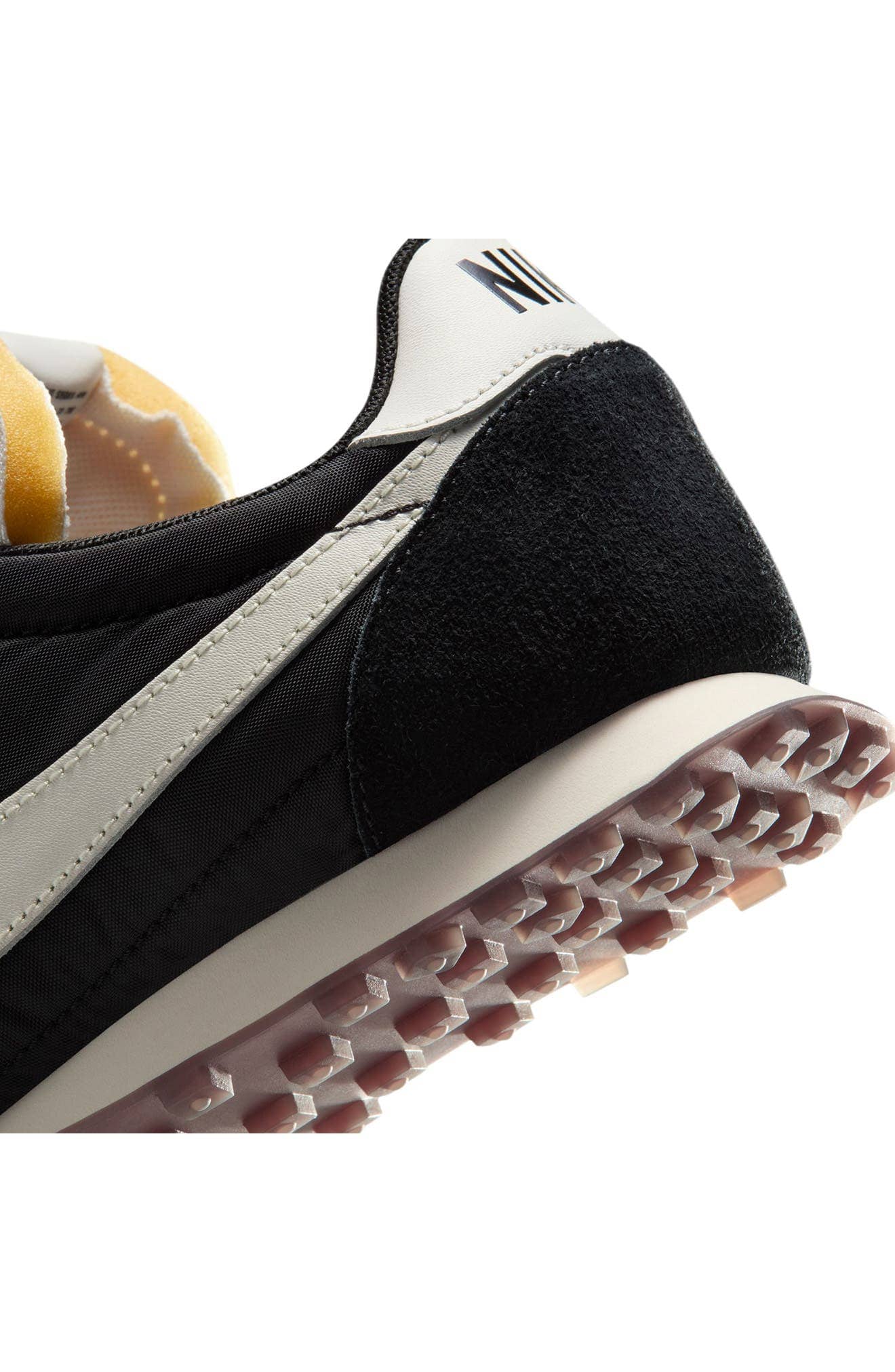 Nike Waffle Racer Sneaker Black 9.5 New