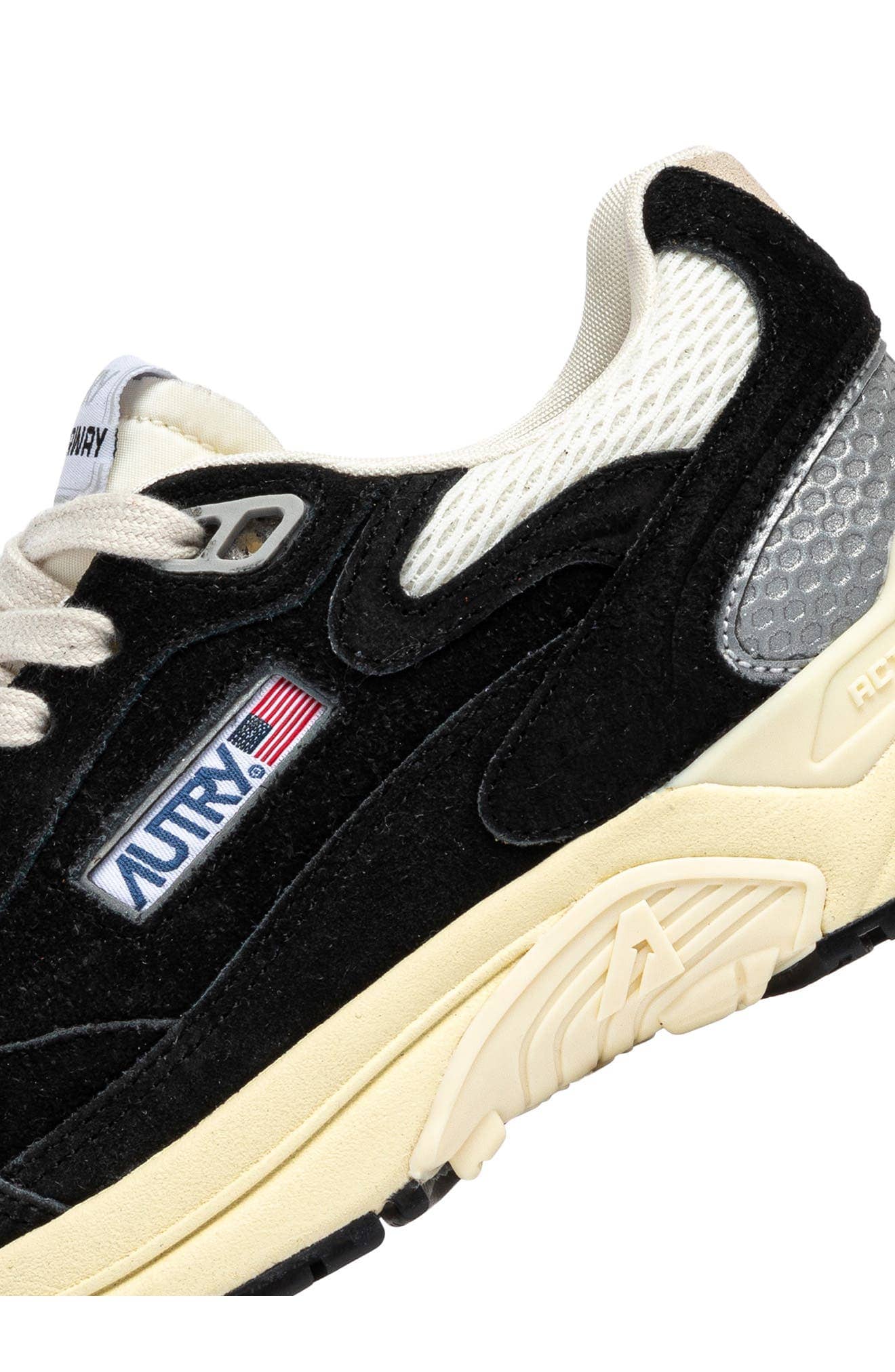 Autry Hyperway Low Sneaker White Full Size Run New