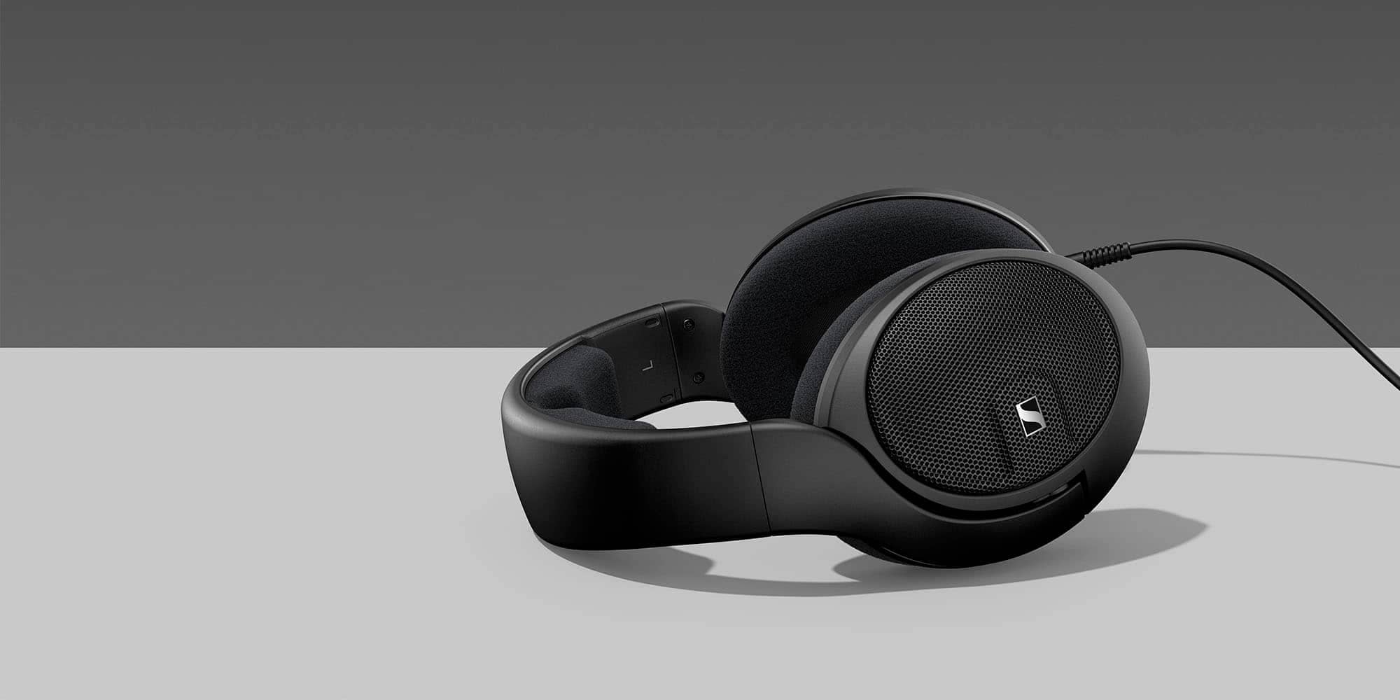 Sennheiser HD 560S Headphones & Earbuds Black New