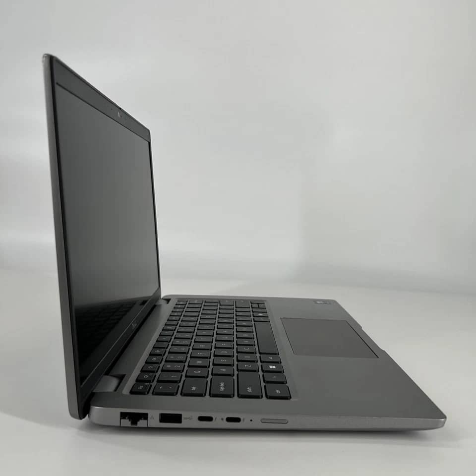 Dell Precision 3490 Computers 512GB 16GB Open-Box Excellent