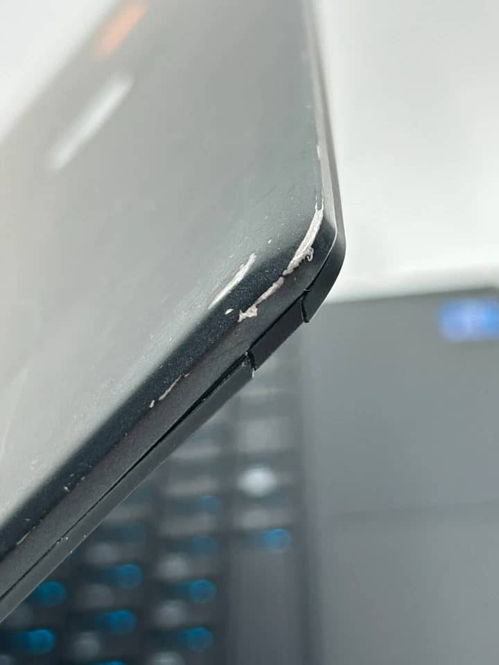 Dell Alienware m15 R7 Computers 1000GB 16GB Refurbished - Excellent