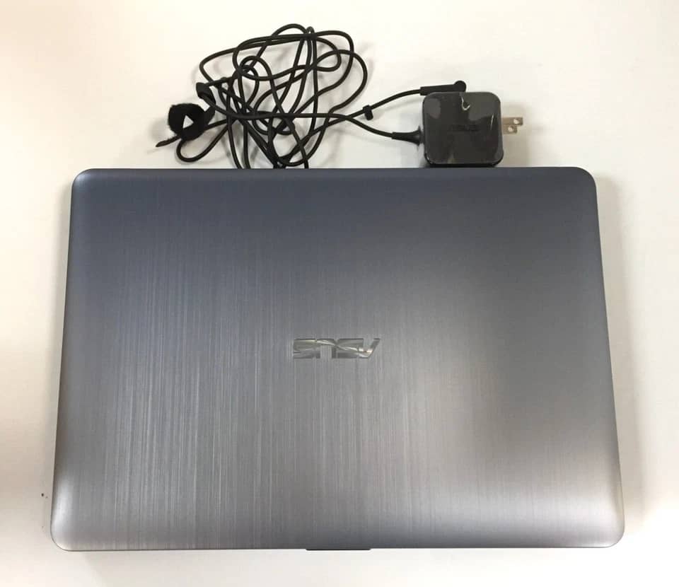 ASUS Vivobook X441BA Computers 500GB 4GB Open-Box Excellent