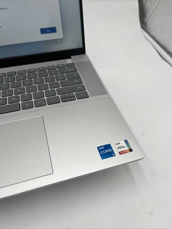 Dell Inspiron 16 5630 Computers 1TB 16GB Refurbished - Excellent