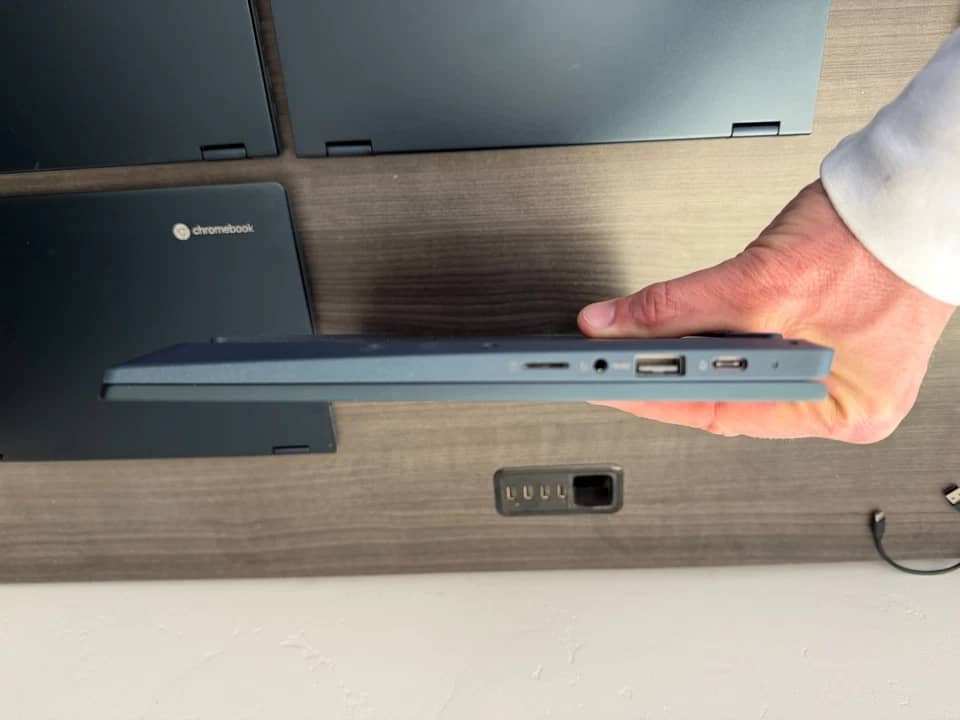 Lenovo Flex 5 Chromebook Computers 64GB New