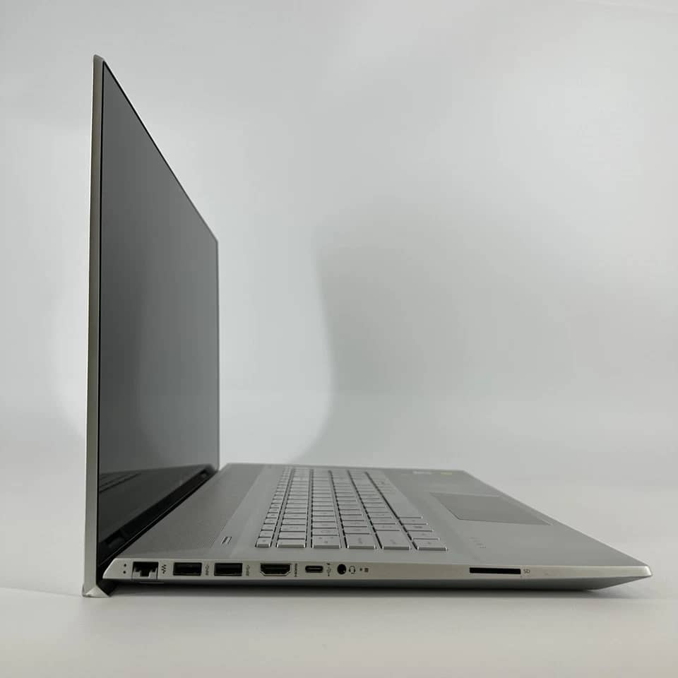 HP Envy 17 Computers 1TB 12GB Used - Like New