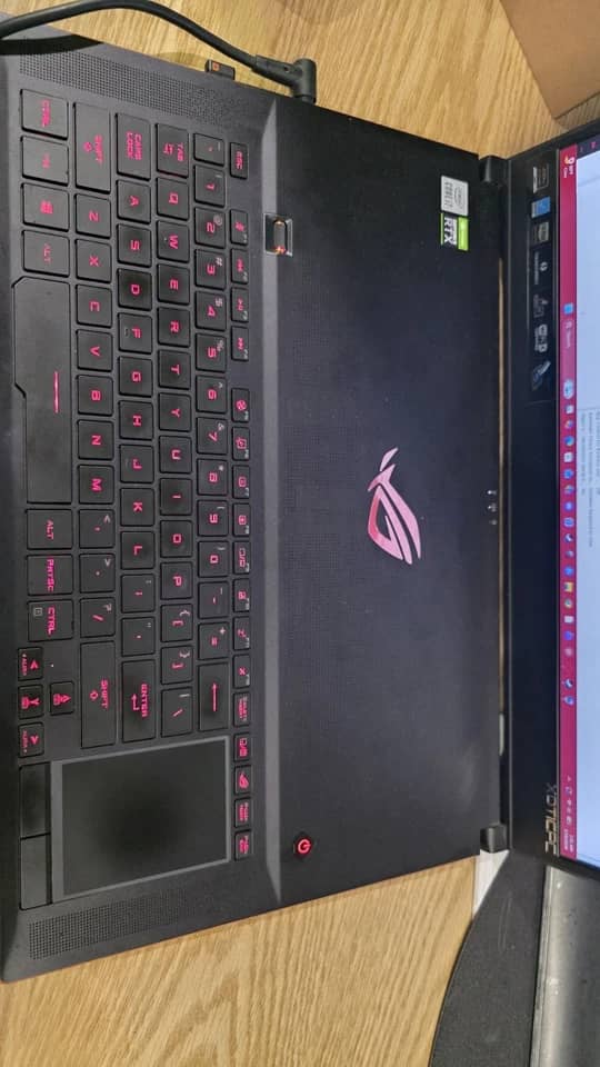 ASUS ROG Zephyrus GX701 Computers Used - Like New