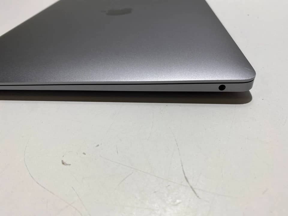 Apple MacBook Air (2023) Computers 128GB 8GB Used - Very Good