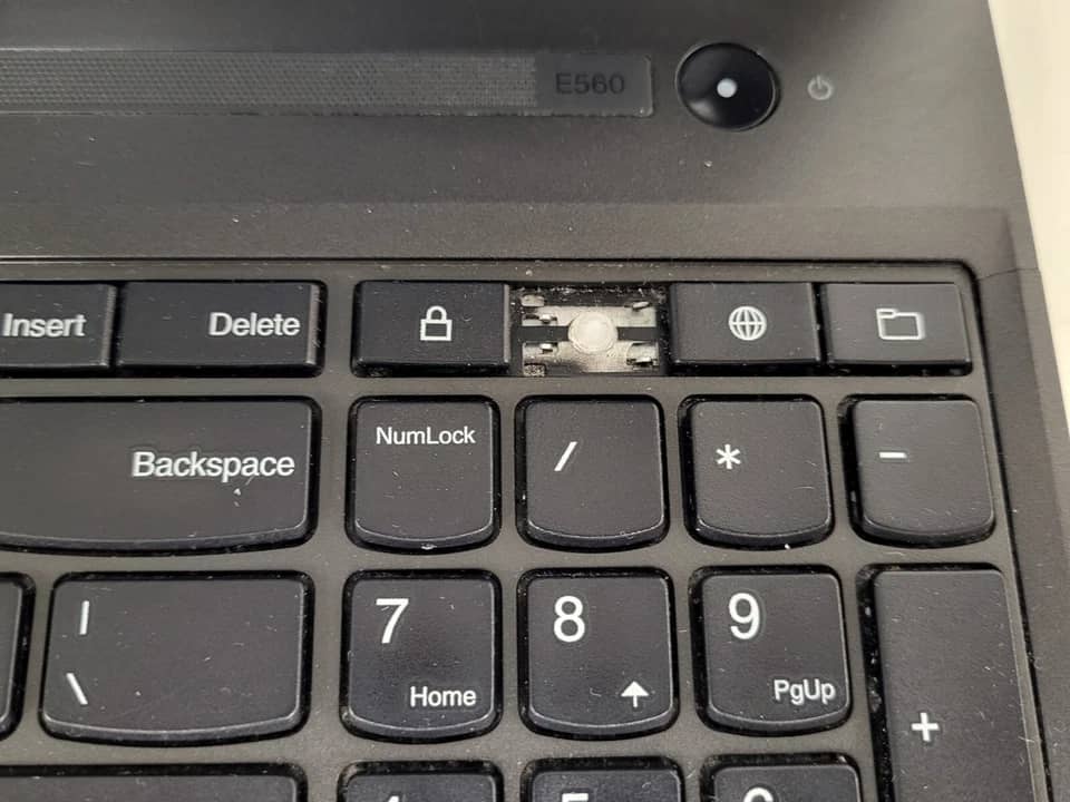 Lenovo ThinkPad E560 Computers 128GB 4GB Used - Good