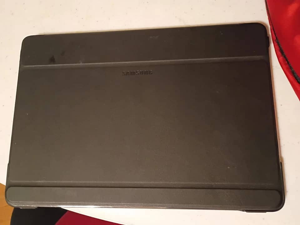 Samsung Galaxy Note tablets Tablets Black 16GB For parts or not working 8"