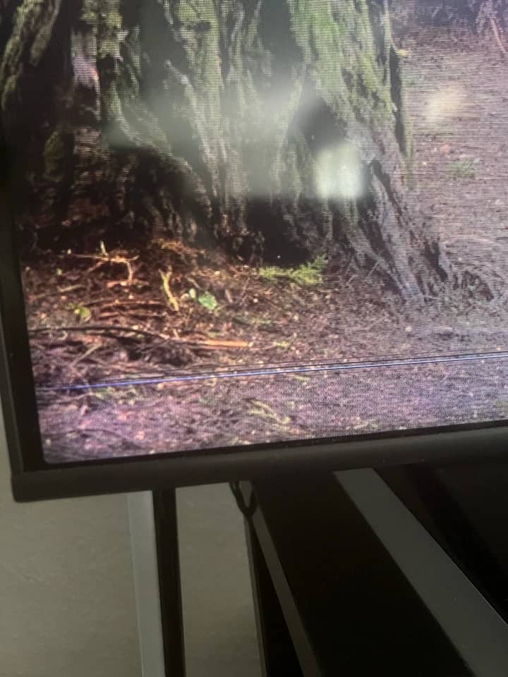 Samsung Q60 TVs Black Open-Box Excellent