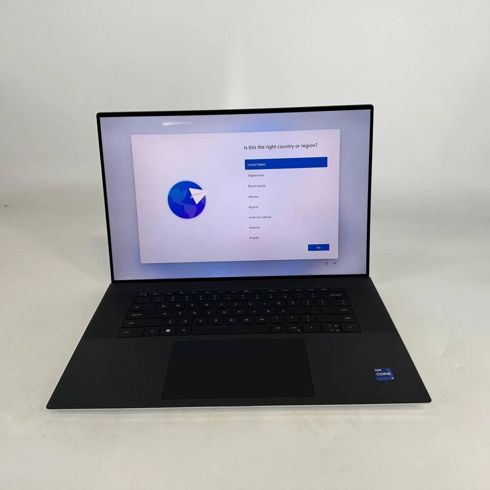 Dell XPS 17 9730 Computers 1TB 32GB Refurbished - Excellent