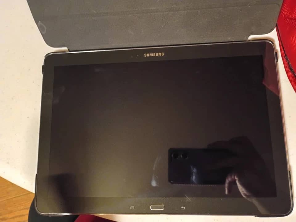 Samsung Galaxy Note tablets Tablets Black 16GB For parts or not working 8"