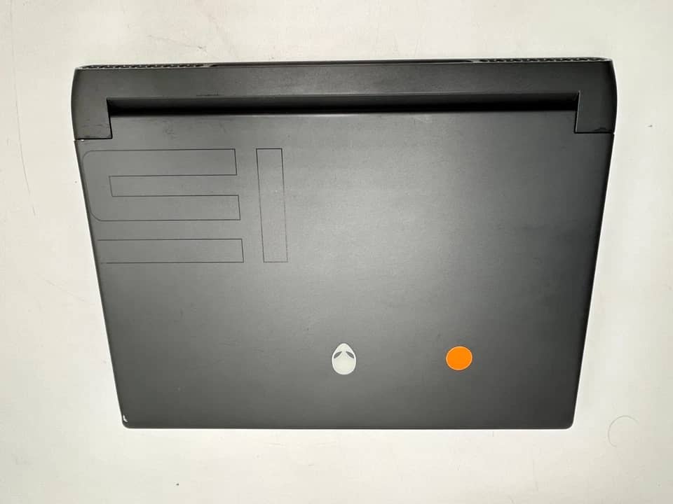 Dell Alienware m15 R7 Computers 1000GB 16GB Refurbished - Excellent