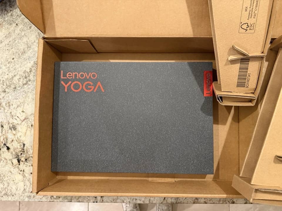 Lenovo Yoga Slim 9i Computers 1TB 32GB New