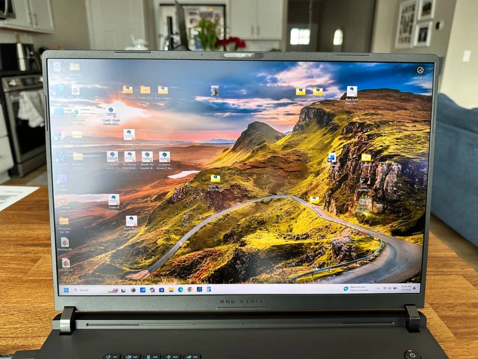 ASUS ROG Strix Scar G835 Computers 32GB New