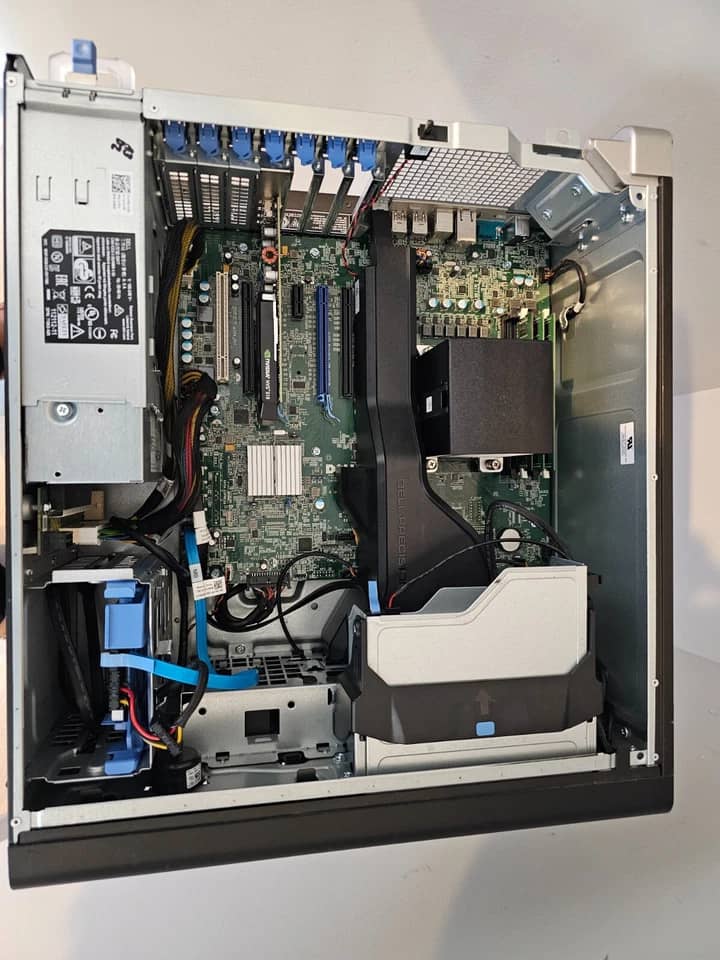 Dell Precision 5810 Computers 180GB 32GB Used - Good